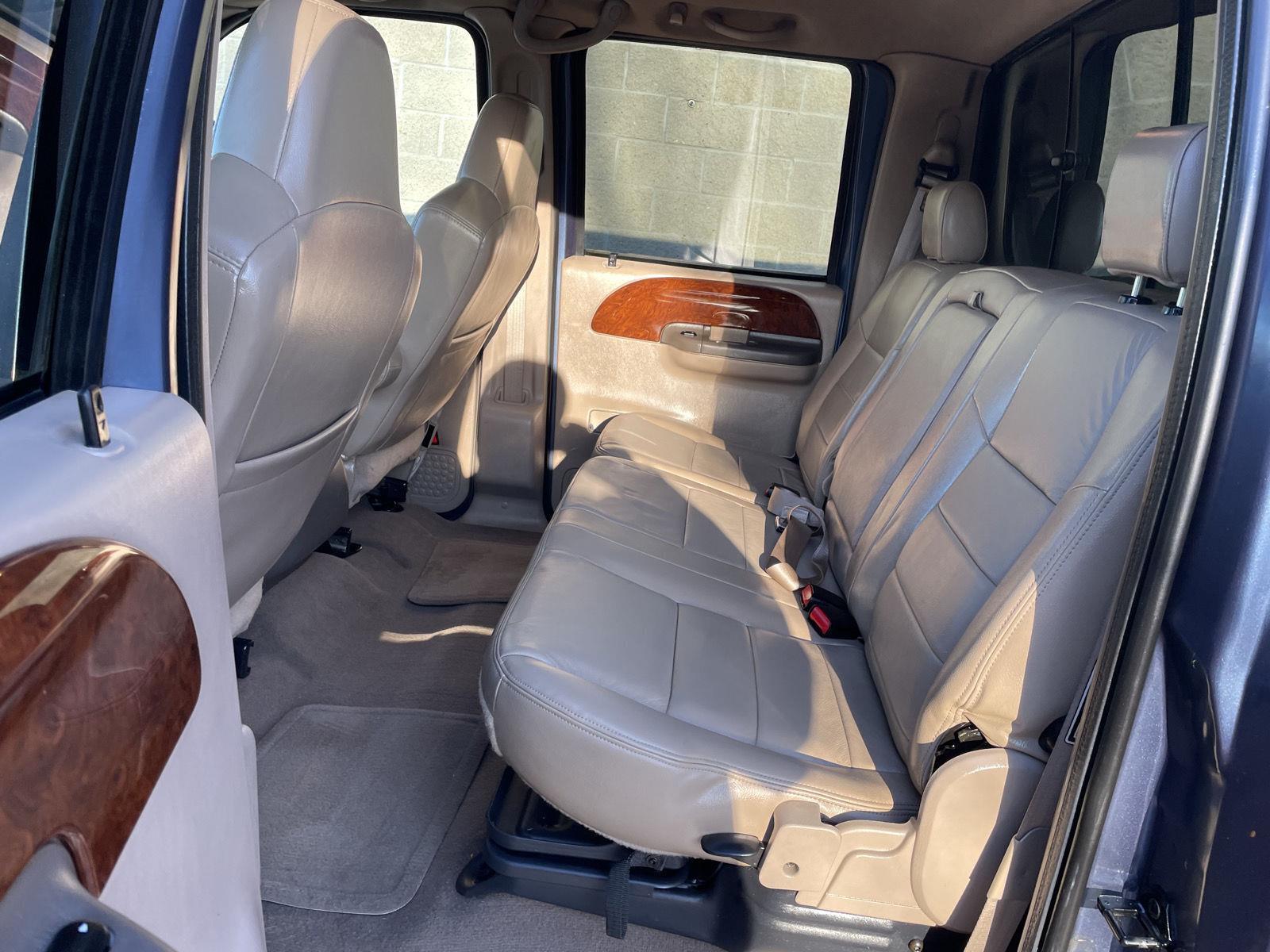 Used 2004 Ford Super Duty F-350 for sale in Lincoln NE