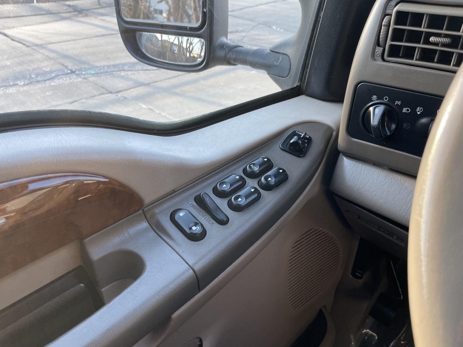 Used 2004 Ford Super Duty F-350 for sale in Lincoln NE
