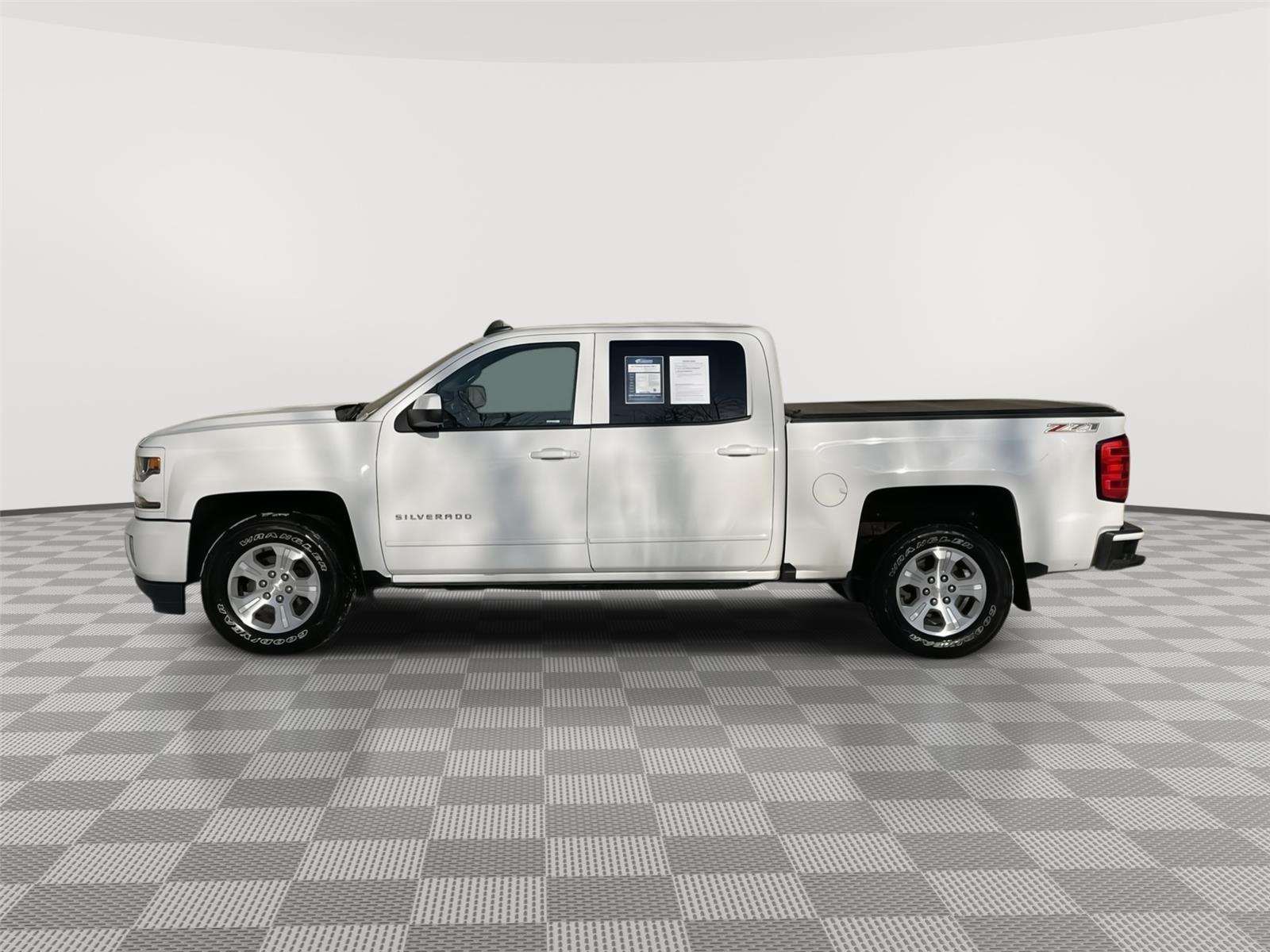 Used 2017 Chevrolet Silverado 1500 for sale in Lincoln NE