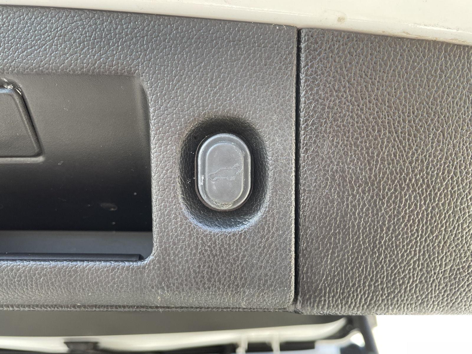 Pre-Owned 2017 Chevrolet Suburban for sale in Lincoln NE