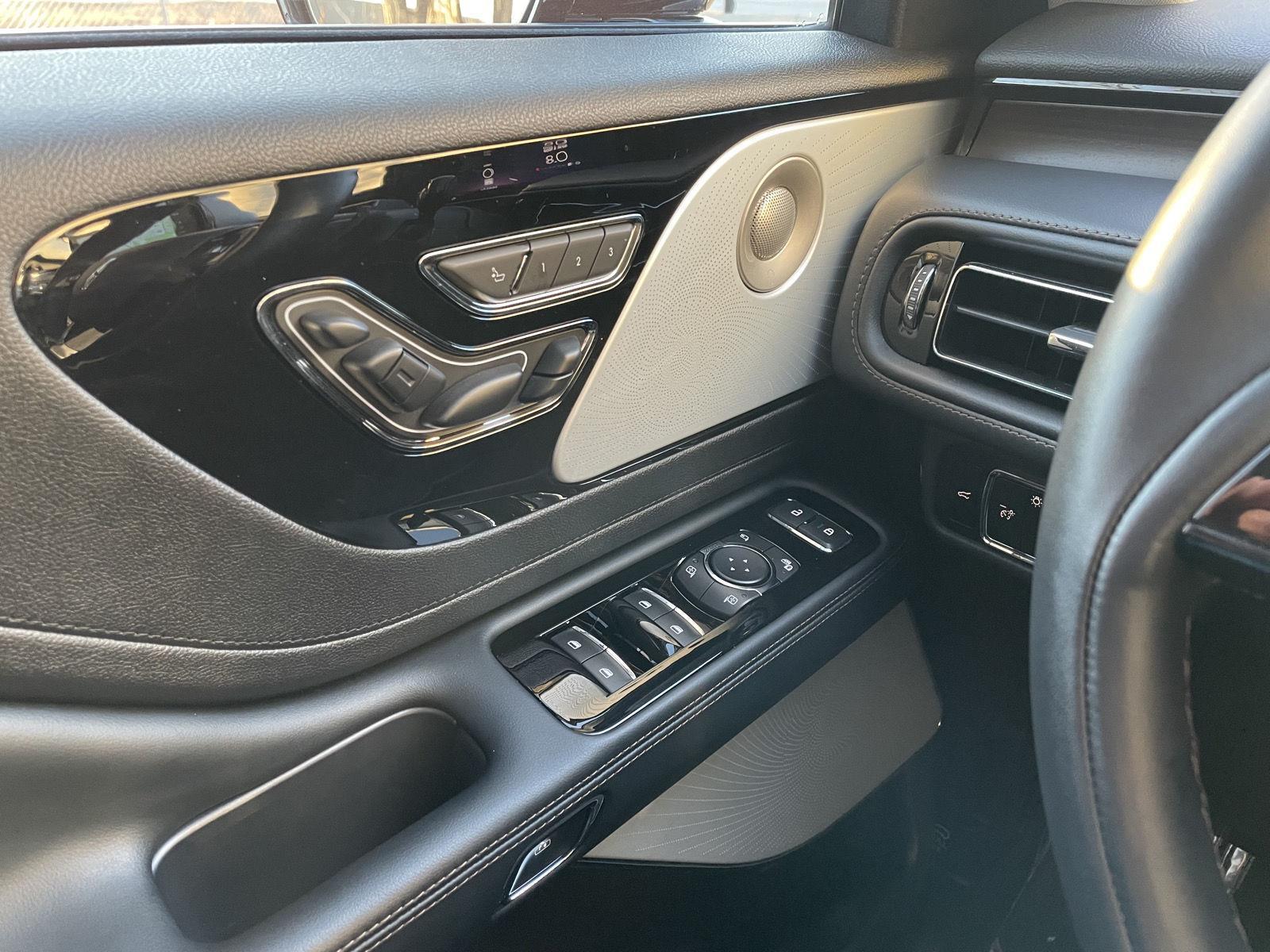 Used 2025 Lincoln Aviator for sale in Lincoln NE