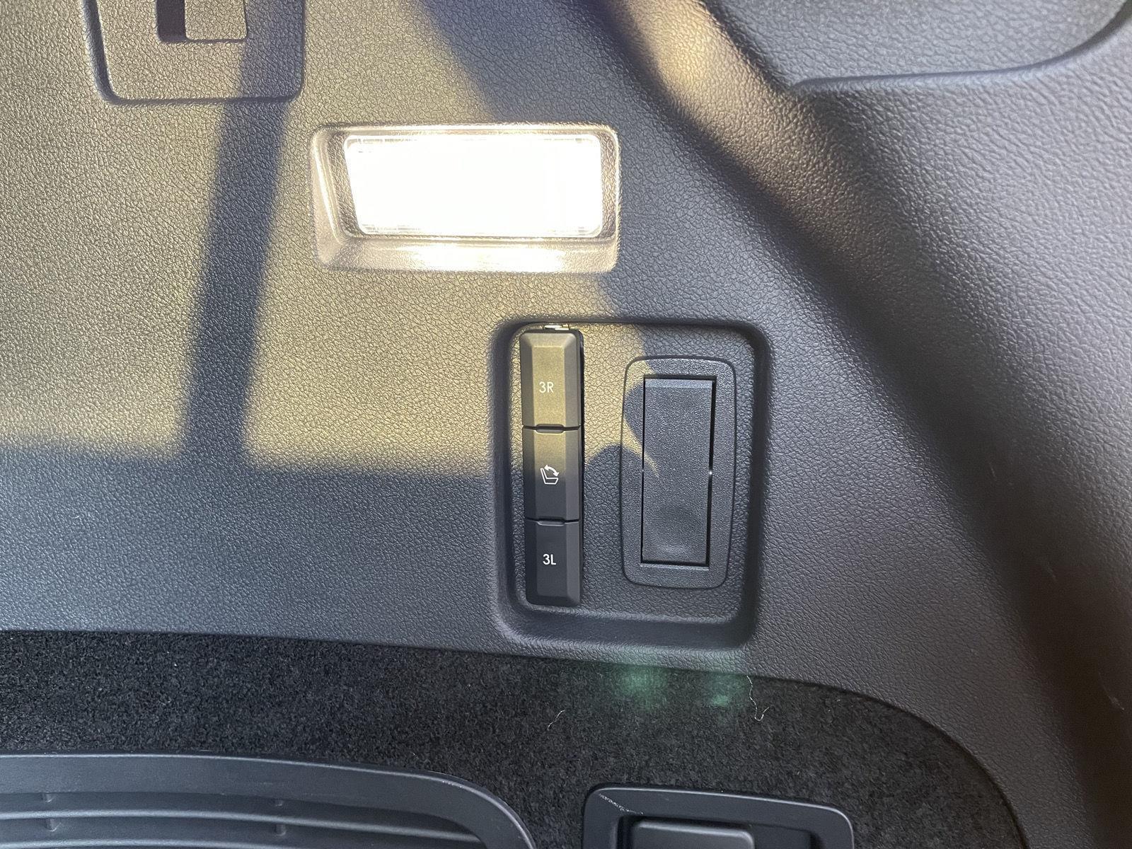 Used 2025 Lincoln Aviator for sale in Lincoln NE