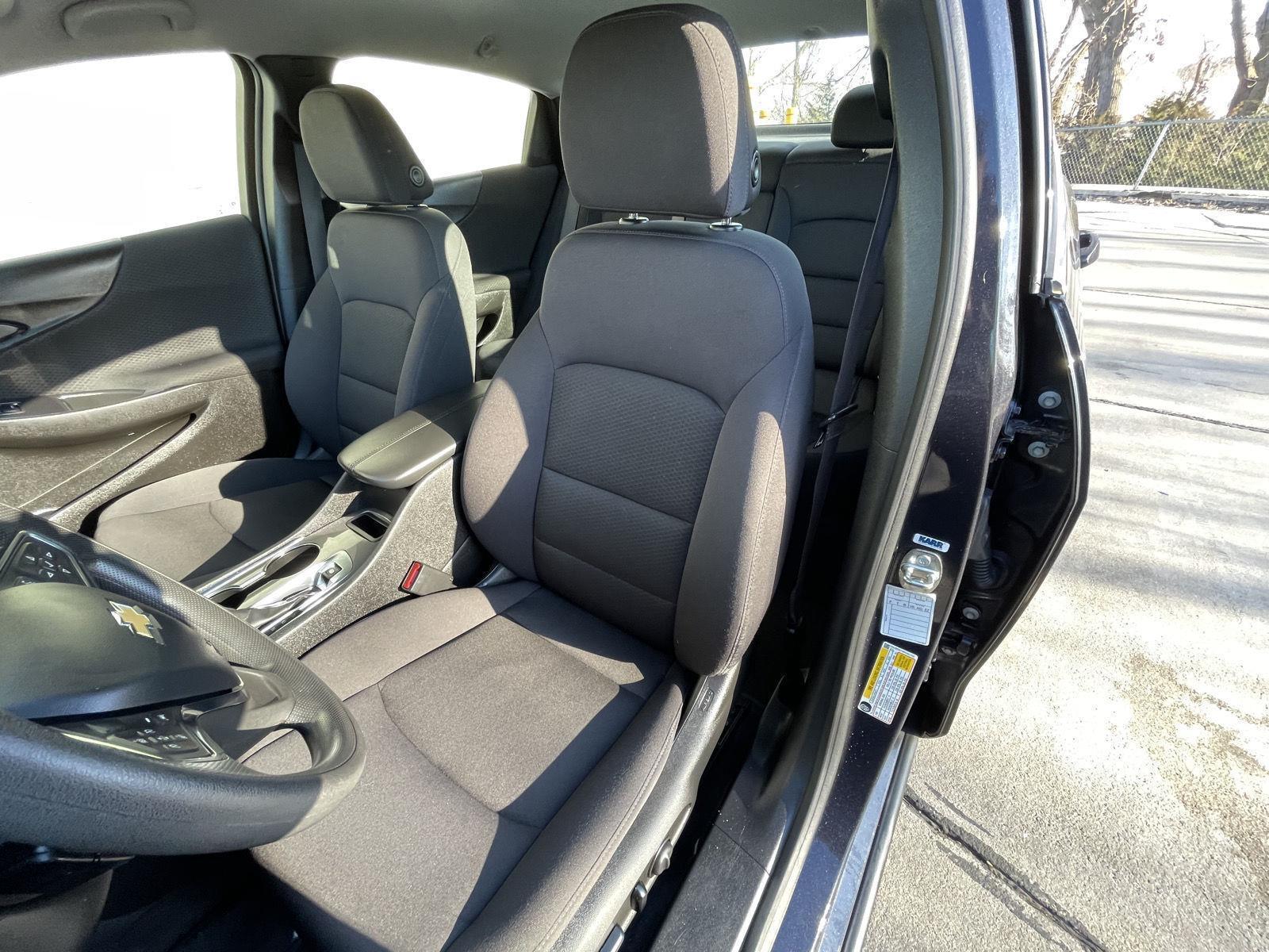 Used 2023 Chevrolet Malibu for sale in Lincoln NE