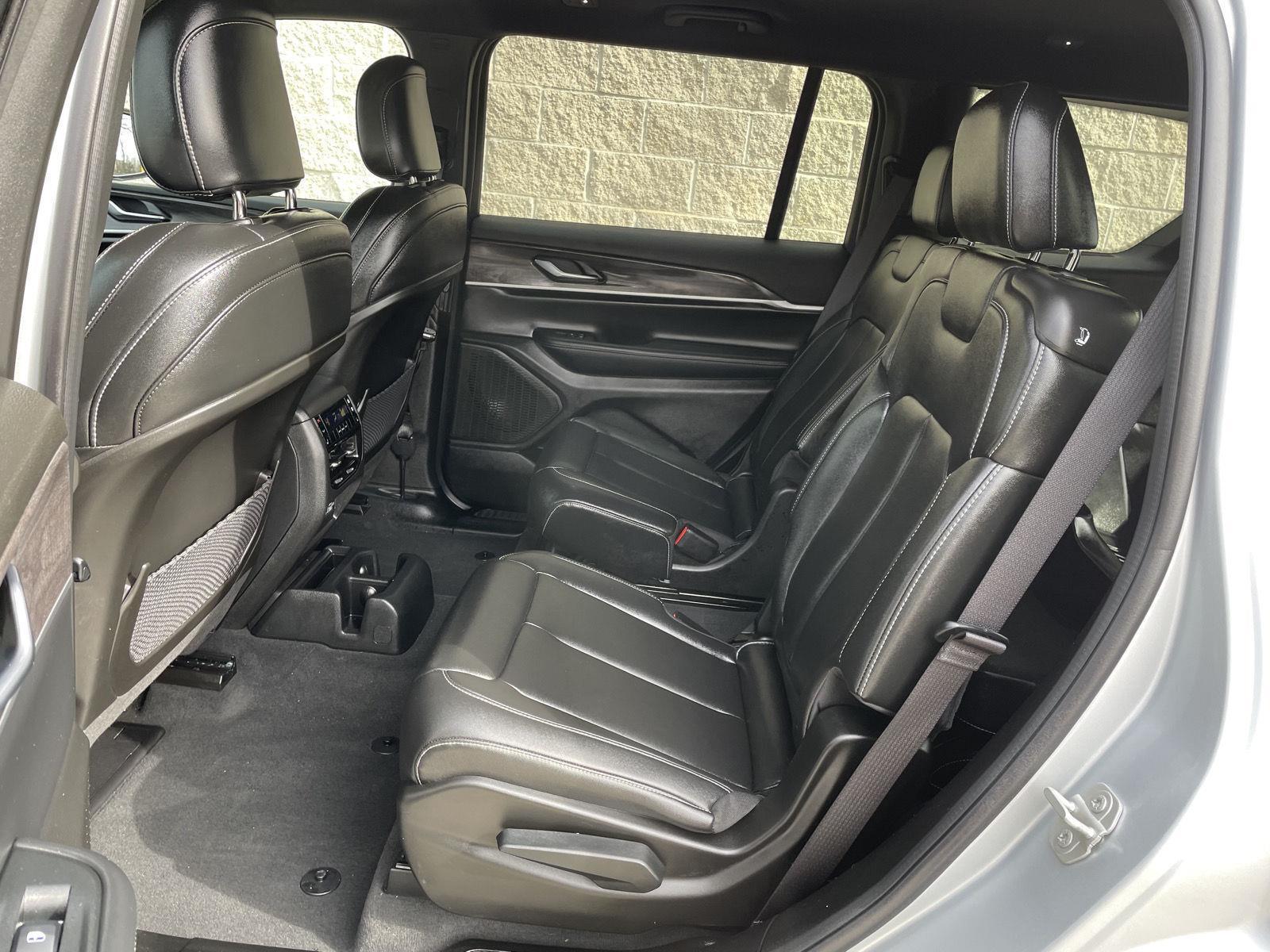 Pre-Owned 2024 Jeep Grand Cherokee L for sale in Lincoln NE