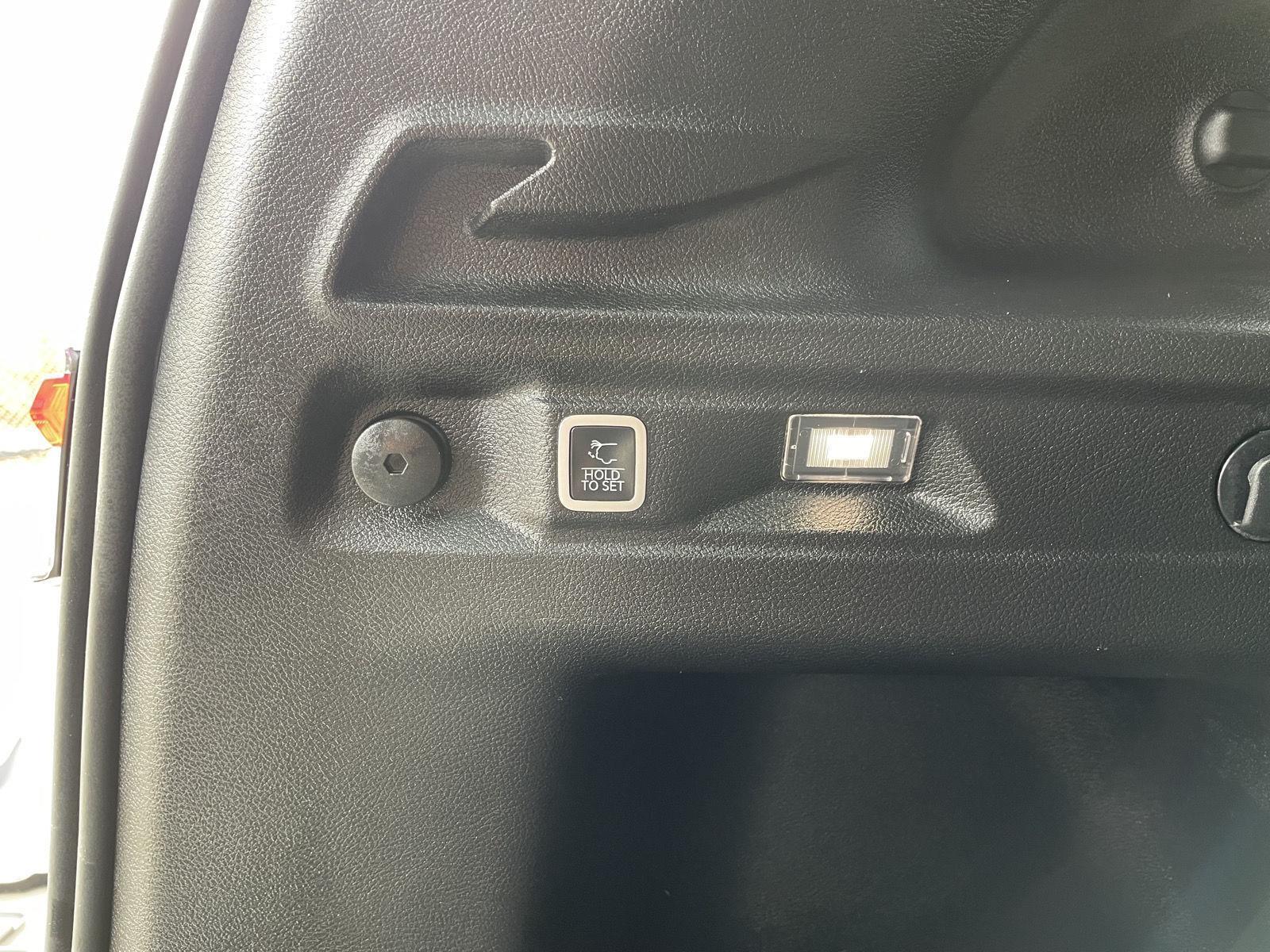 Used 2024 Jeep Grand Cherokee L for sale in Lincoln NE