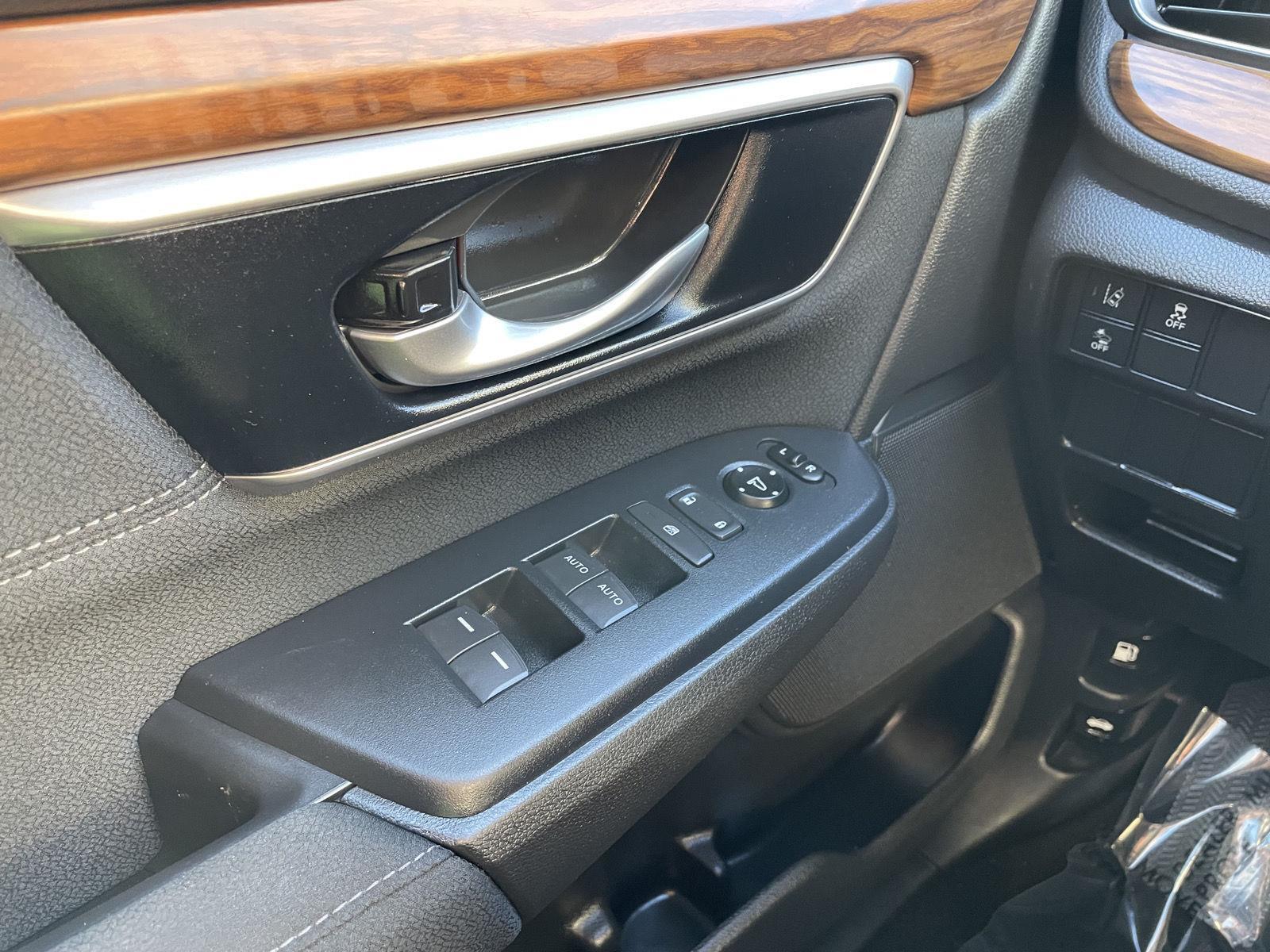 Pre-Owned 2019 Honda CR-V for sale in Lincoln NE