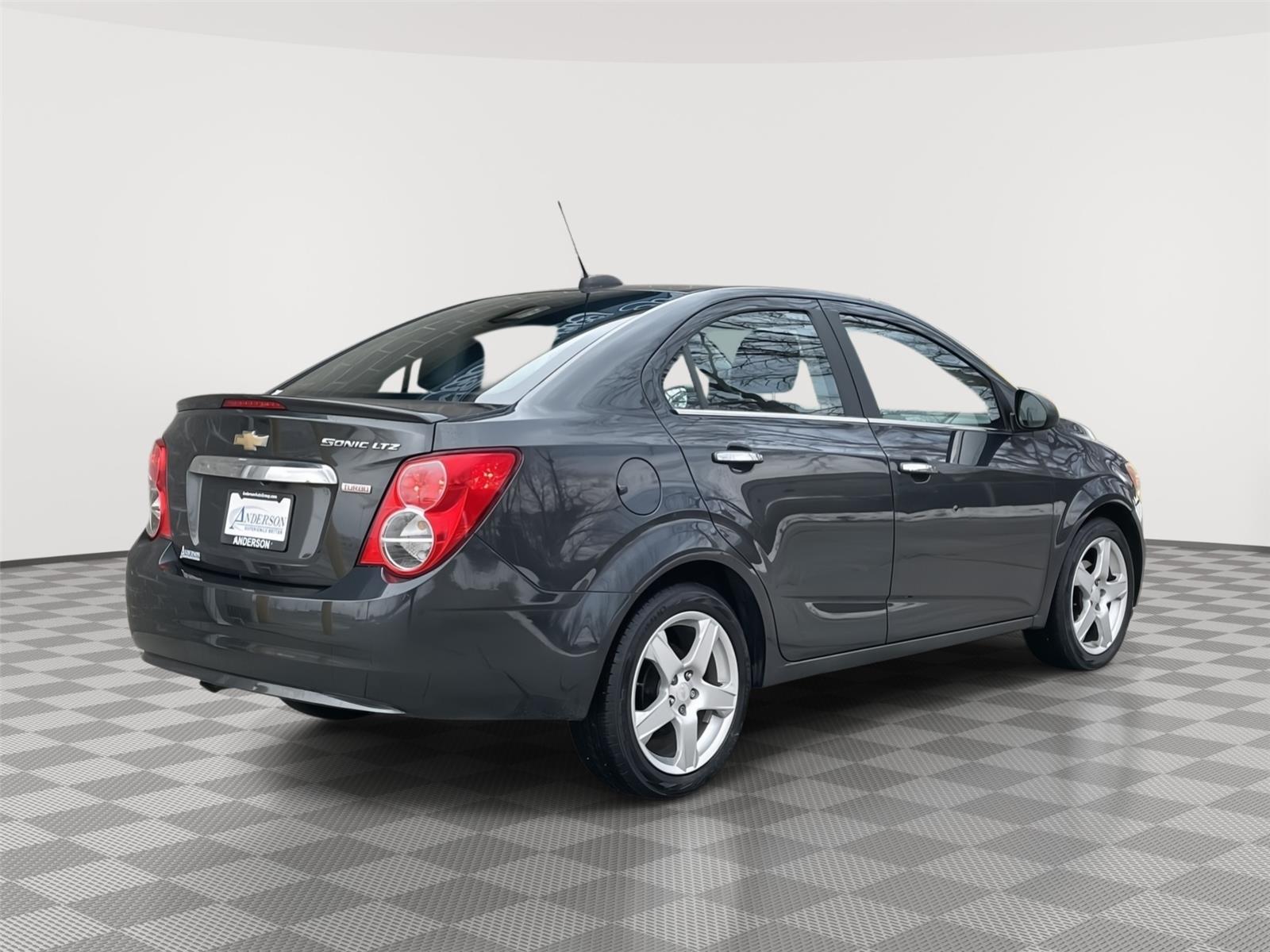 Used 2015 Chevrolet Sonic for sale in Lincoln NE