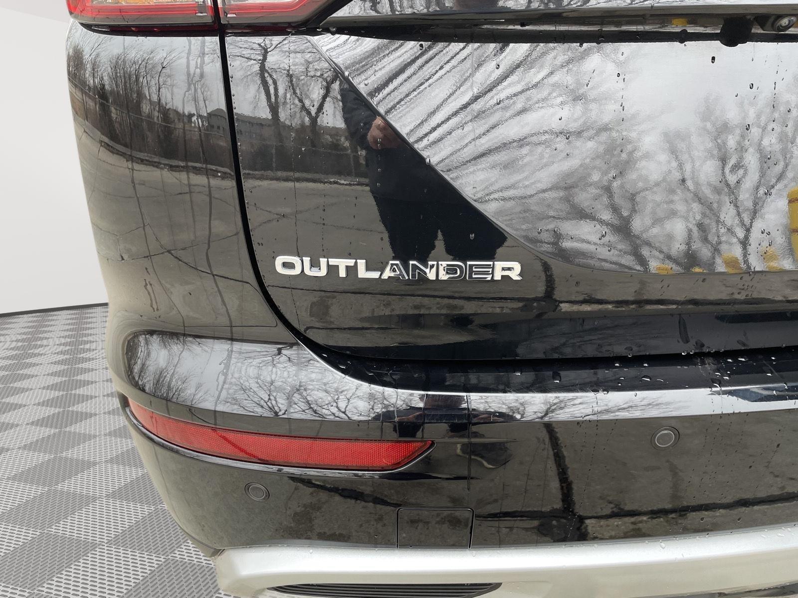 Used 2022 Mitsubishi Outlander for sale in Lincoln NE