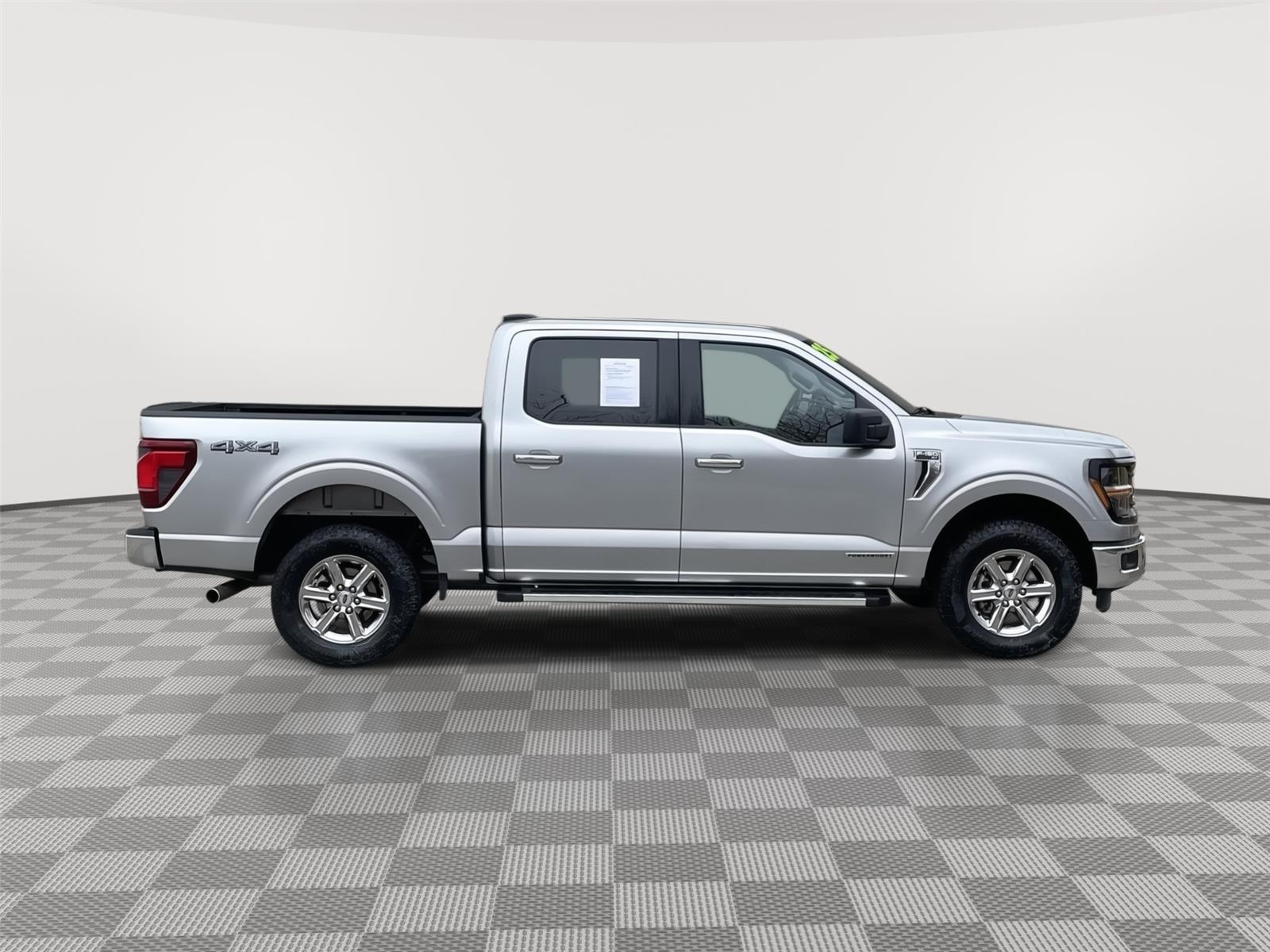 View vehicle photo 6