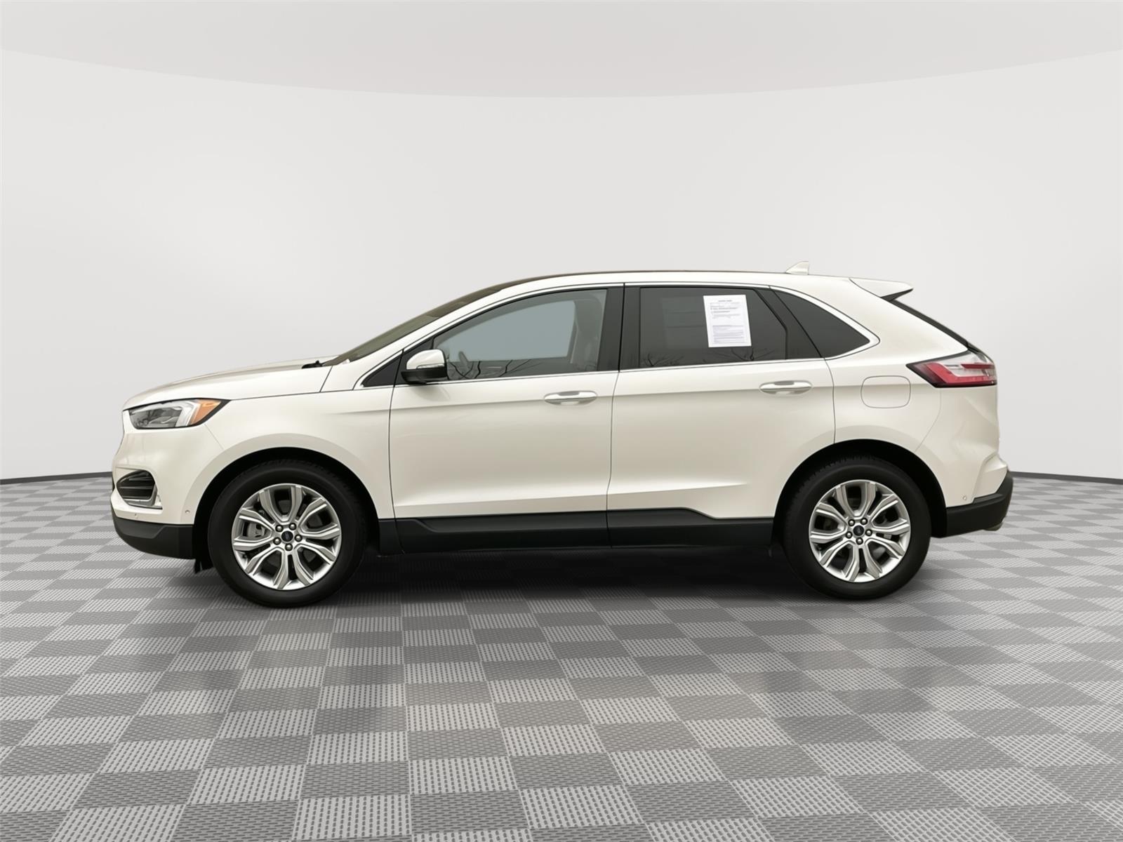 Pre-Owned 2020 Ford Edge for sale in Lincoln NE