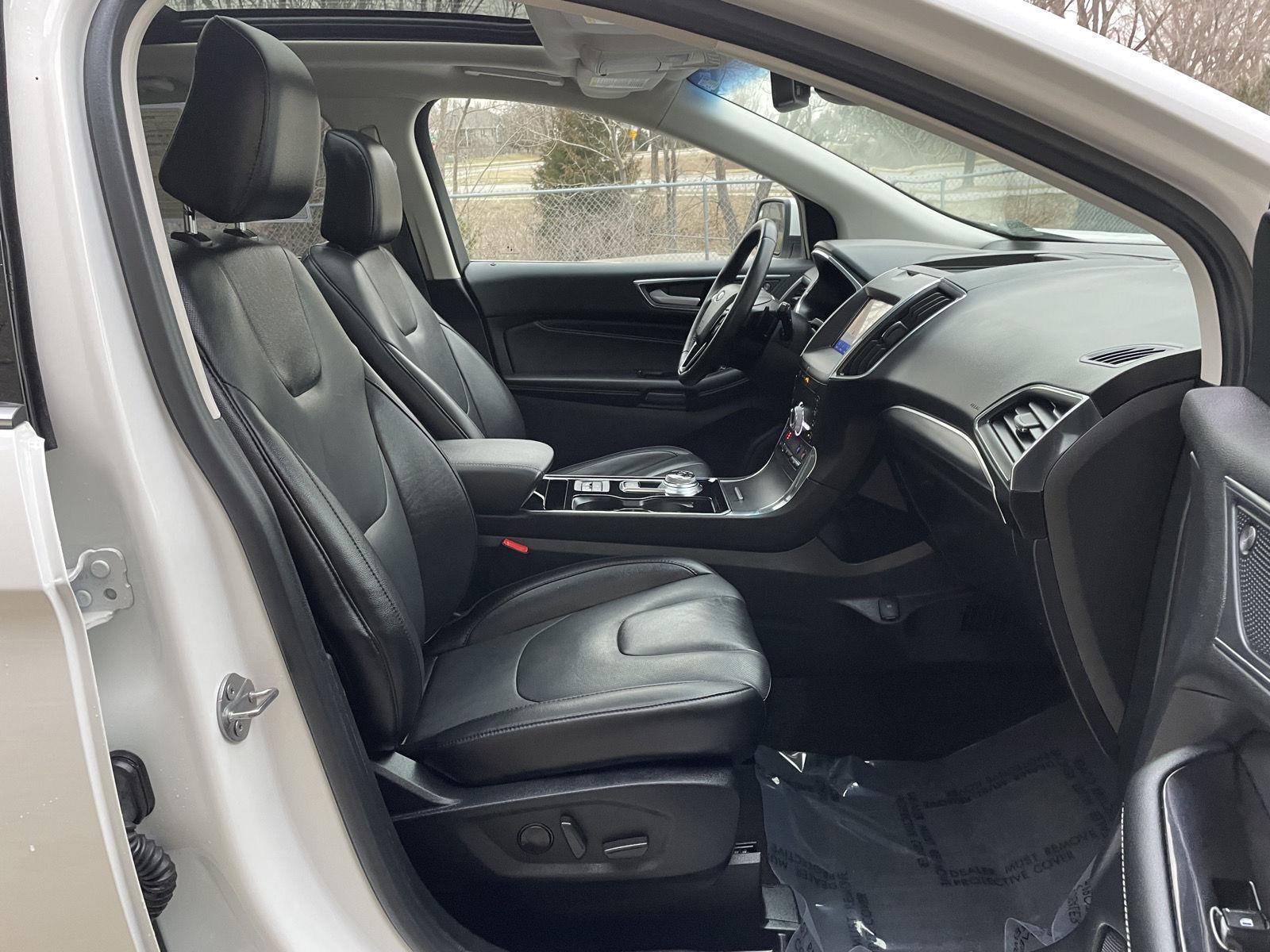 Pre-Owned 2020 Ford Edge for sale in Lincoln NE