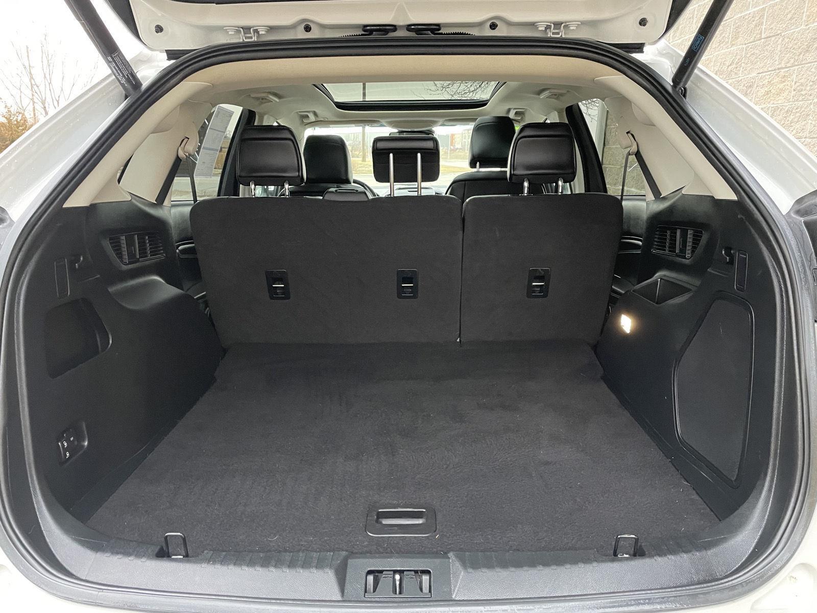 Pre-Owned 2020 Ford Edge for sale in Lincoln NE