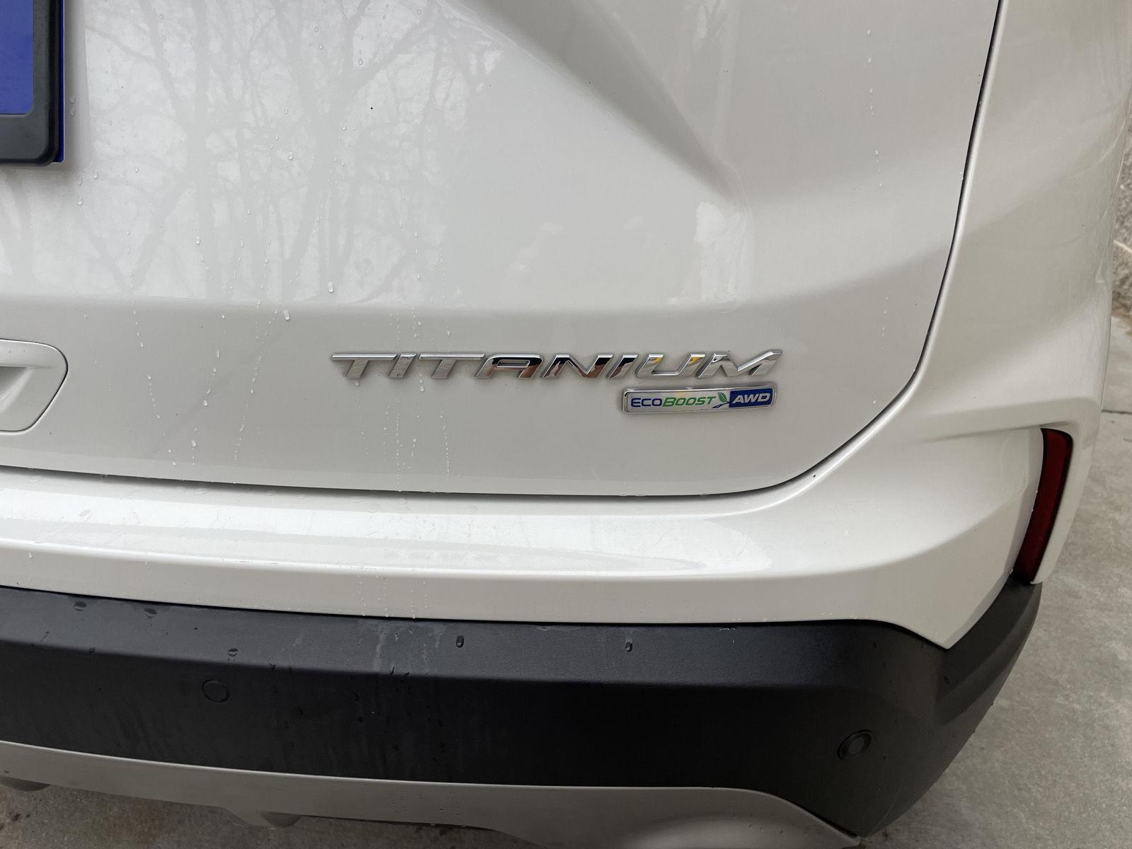 Pre-Owned 2020 Ford Edge for sale in Lincoln NE