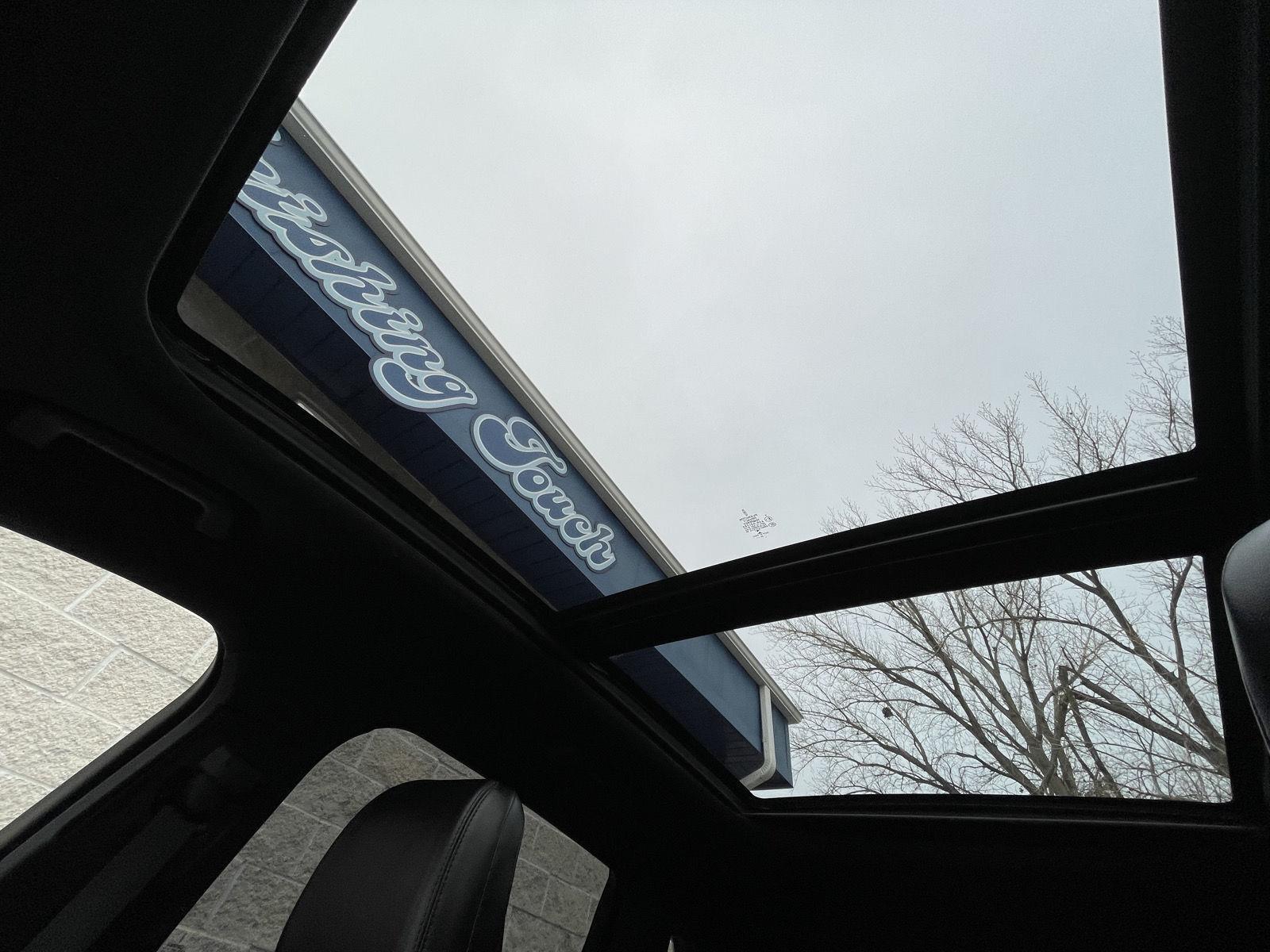 Pre-Owned 2020 Lincoln Nautilus for sale in Lincoln NE