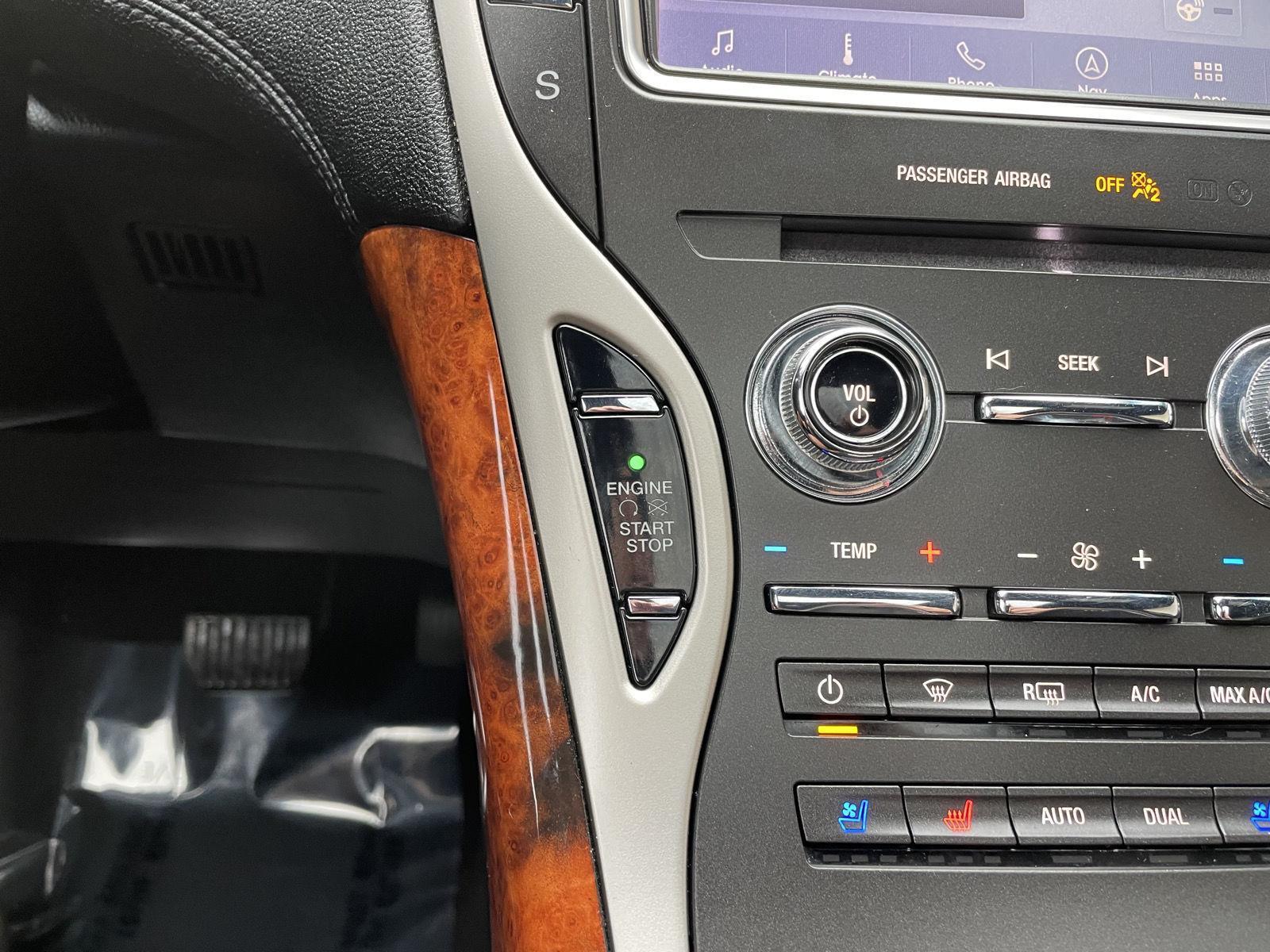 Pre-Owned 2020 Lincoln Nautilus for sale in Lincoln NE