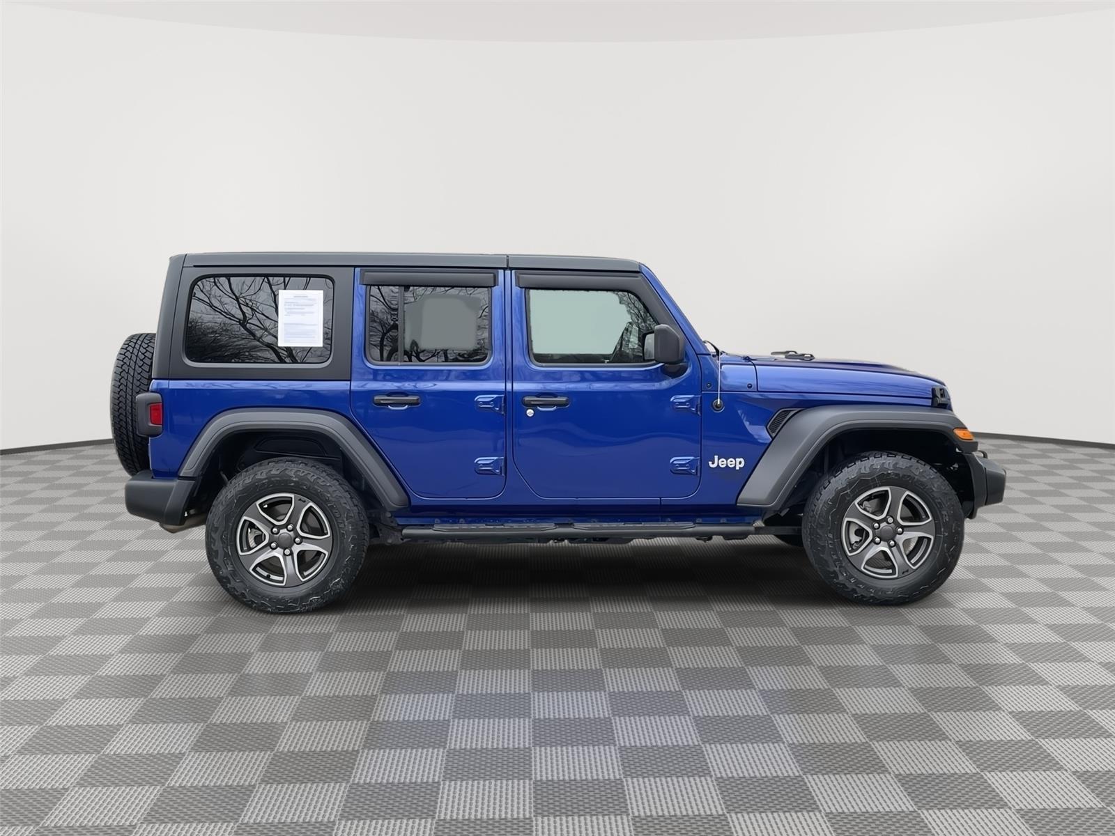 Pre-Owned 2018 Jeep Wrangler Unlimited for sale in Lincoln NE