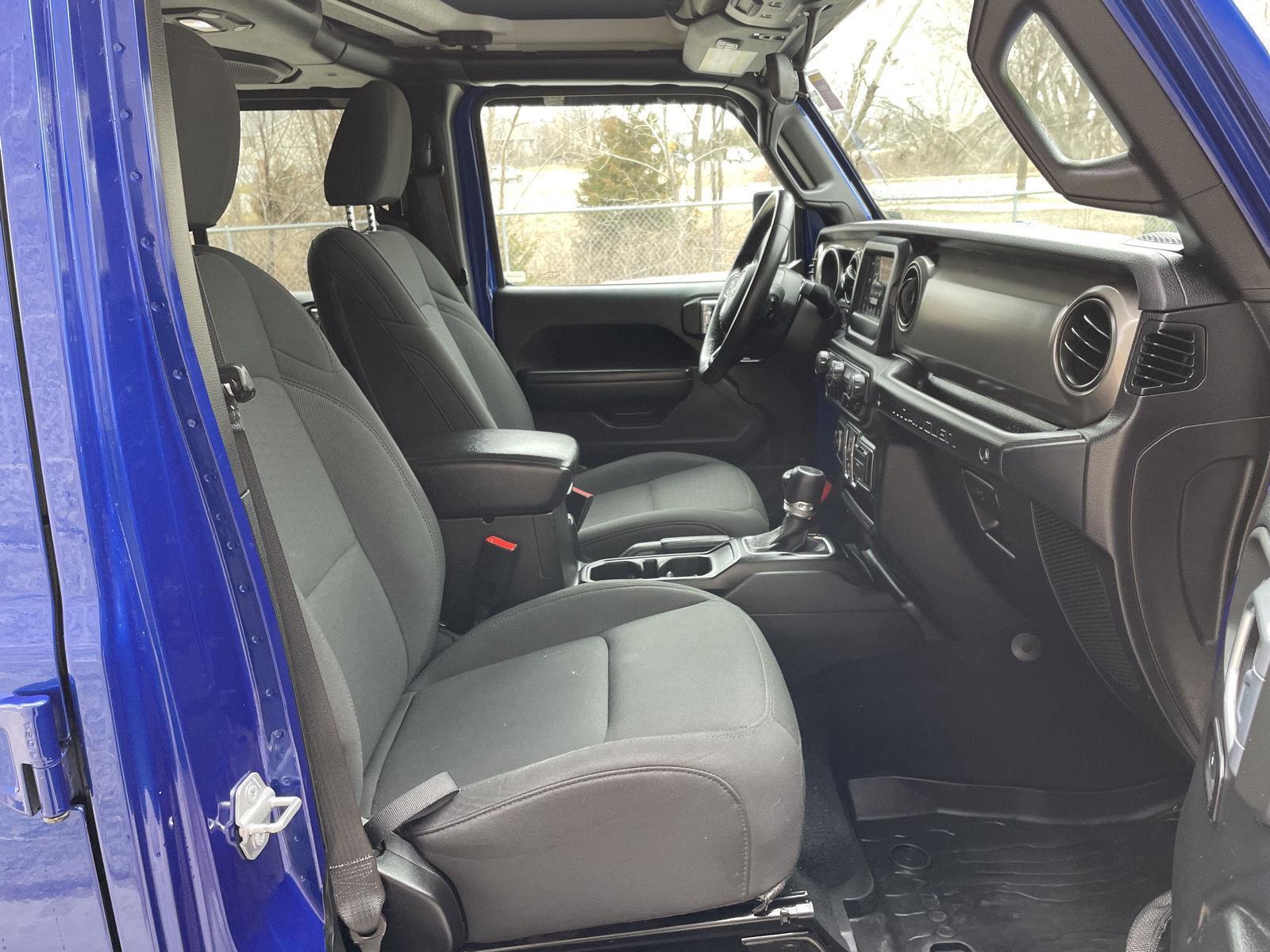 Pre-Owned 2018 Jeep Wrangler Unlimited for sale in Lincoln NE