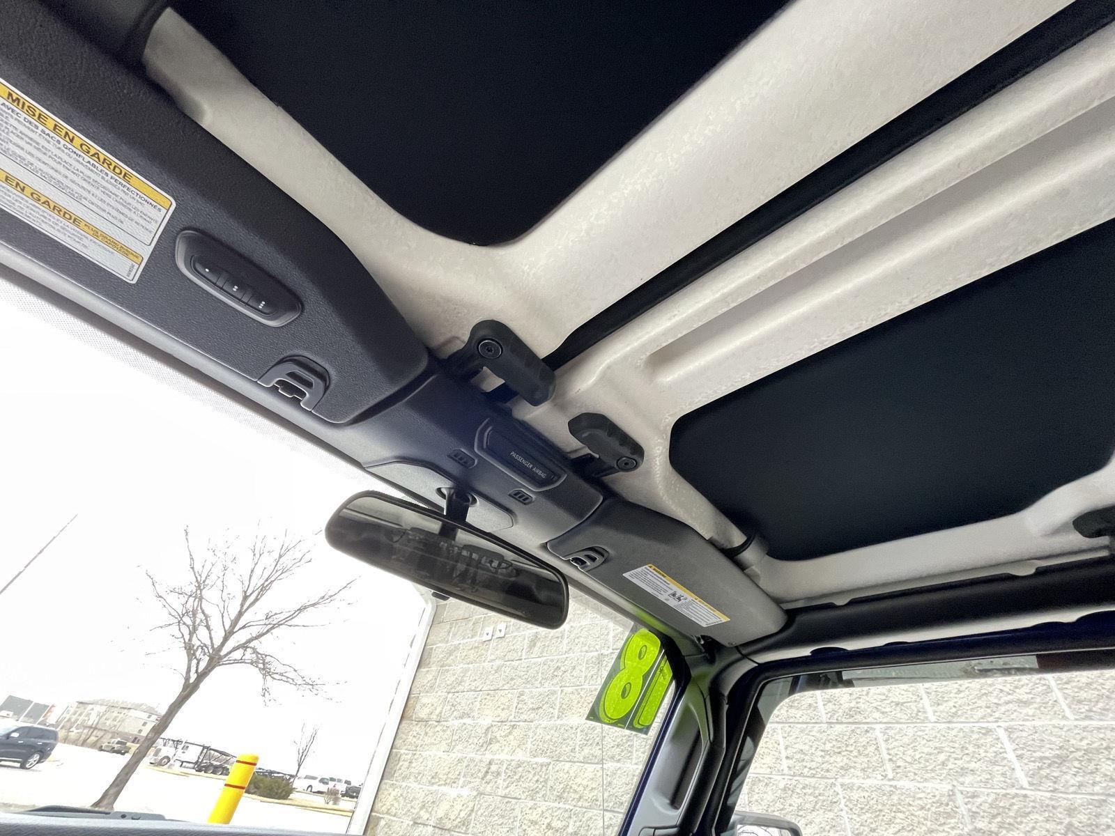 Pre-Owned 2018 Jeep Wrangler Unlimited for sale in Lincoln NE