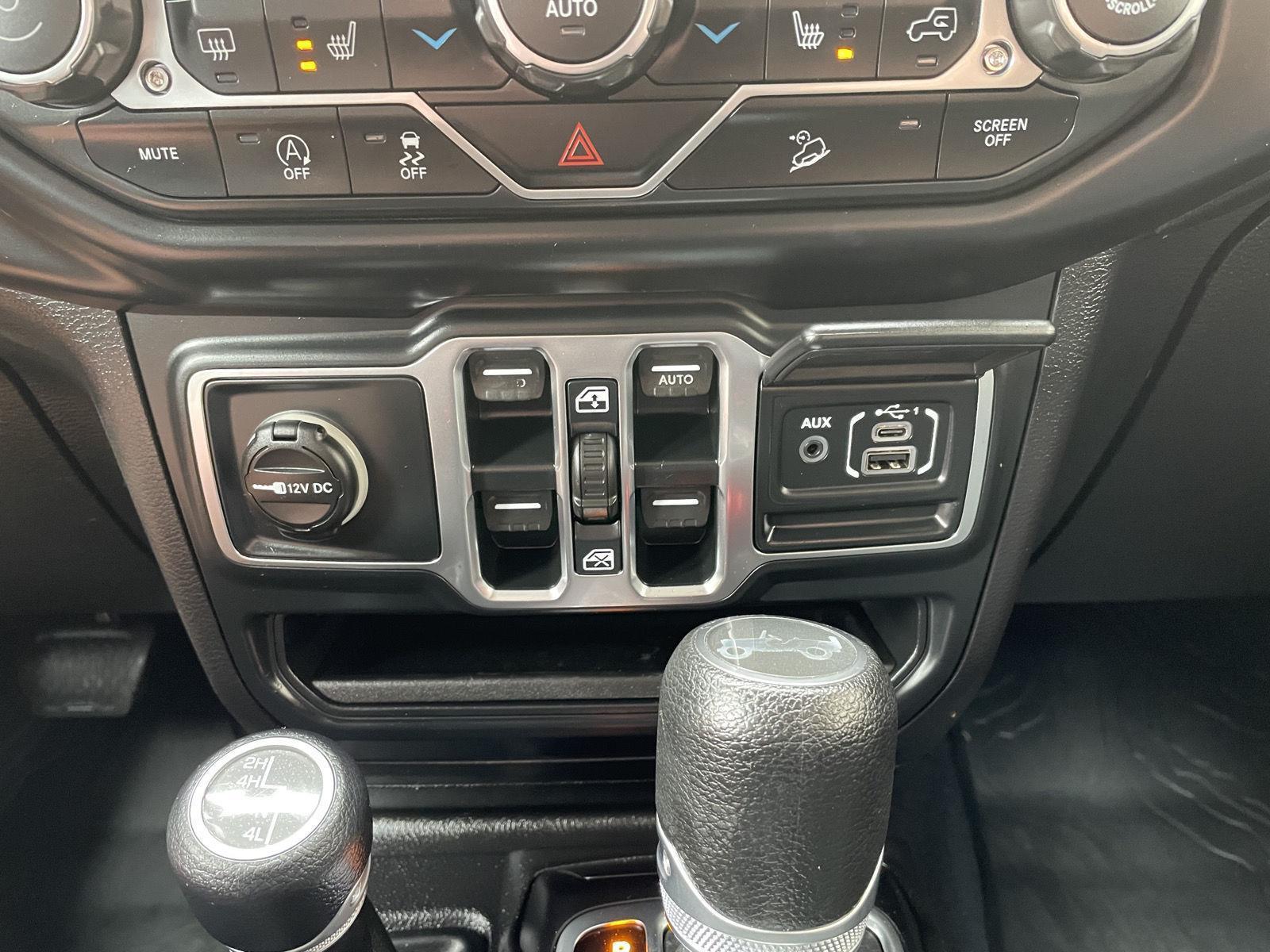 Pre-Owned 2018 Jeep Wrangler Unlimited for sale in Lincoln NE