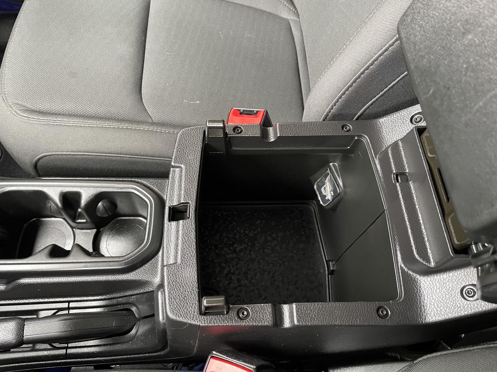 Pre-Owned 2018 Jeep Wrangler Unlimited for sale in Lincoln NE