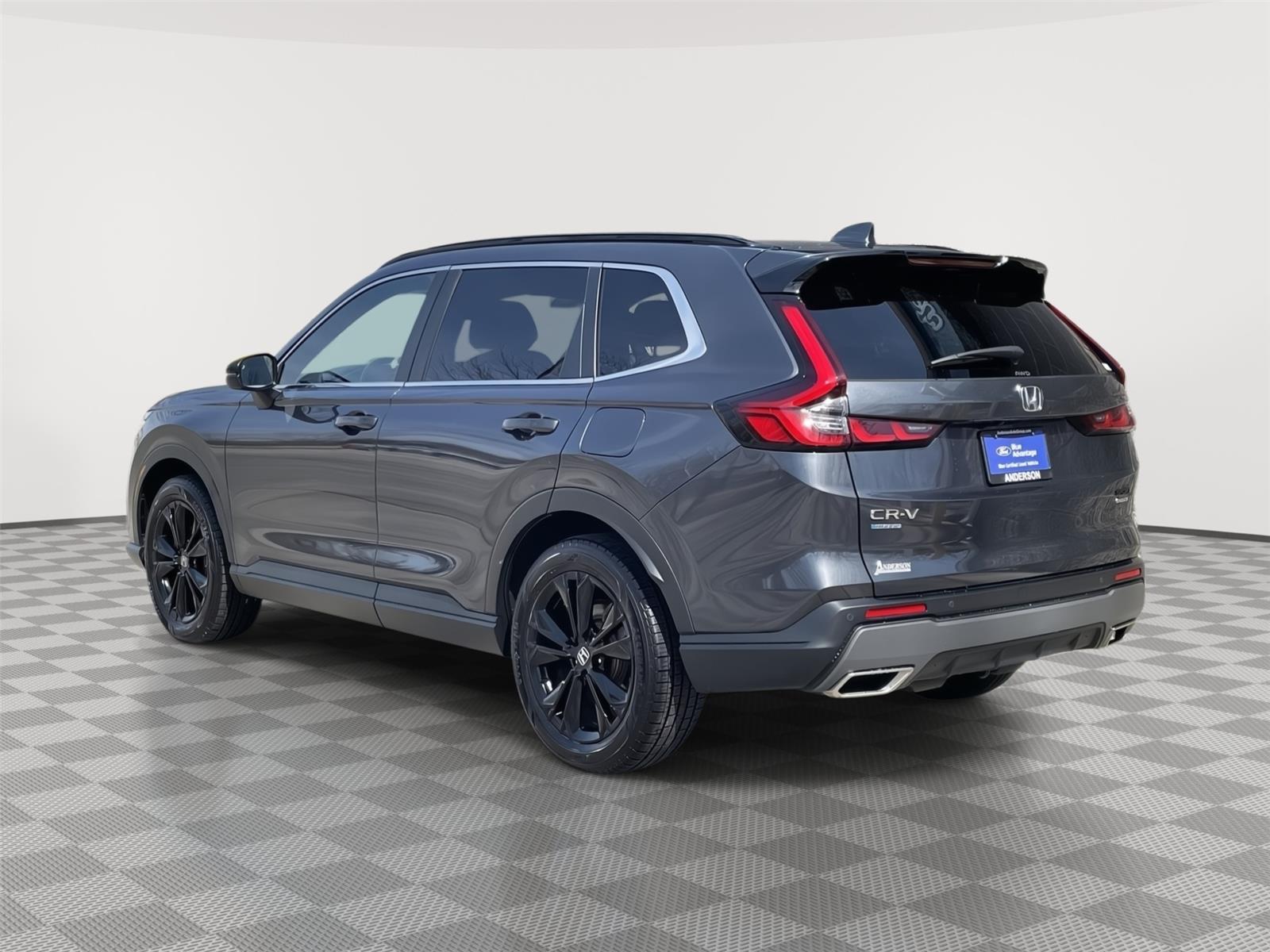 Used 2024 Honda CR-V Hybrid for sale in Lincoln NE