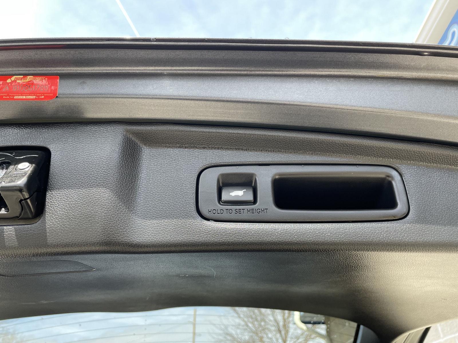 Used 2024 Honda CR-V Hybrid for sale in Lincoln NE