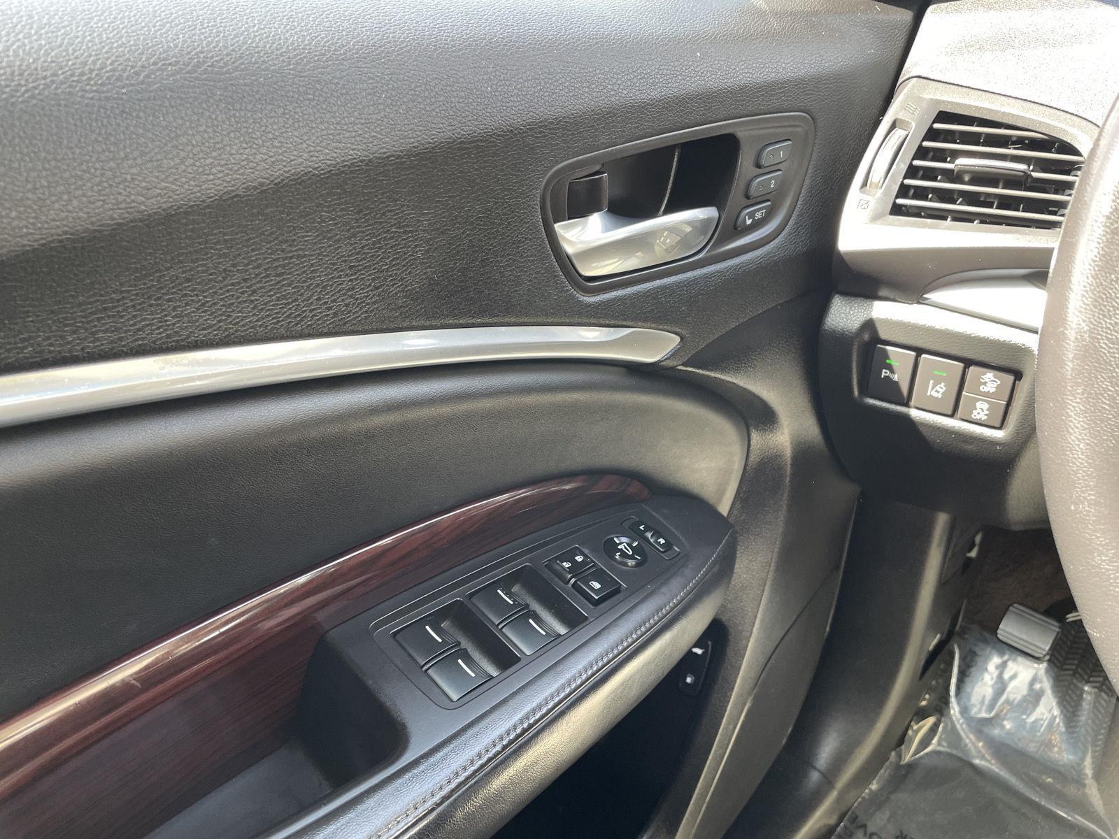 Used 2016 Acura MDX for sale in Lincoln NE