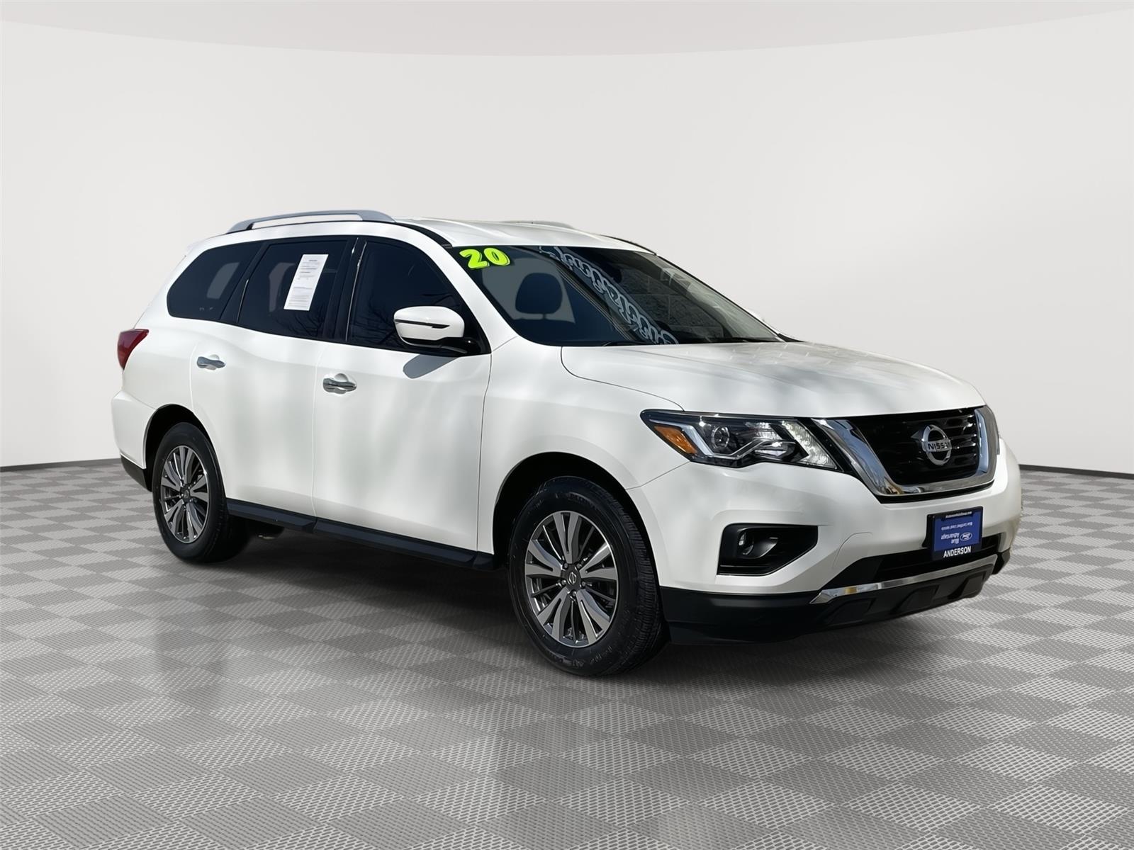 Pre-Owned 2020 Nissan Pathfinder for sale in Lincoln NE