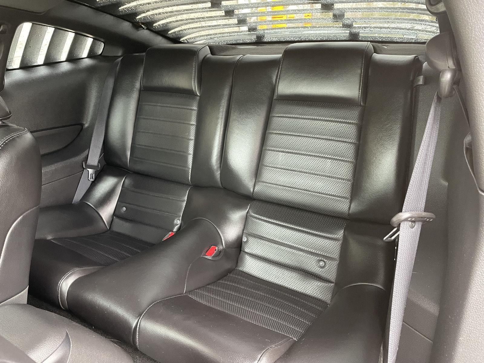 Used 2006 Ford Mustang for sale in Lincoln NE