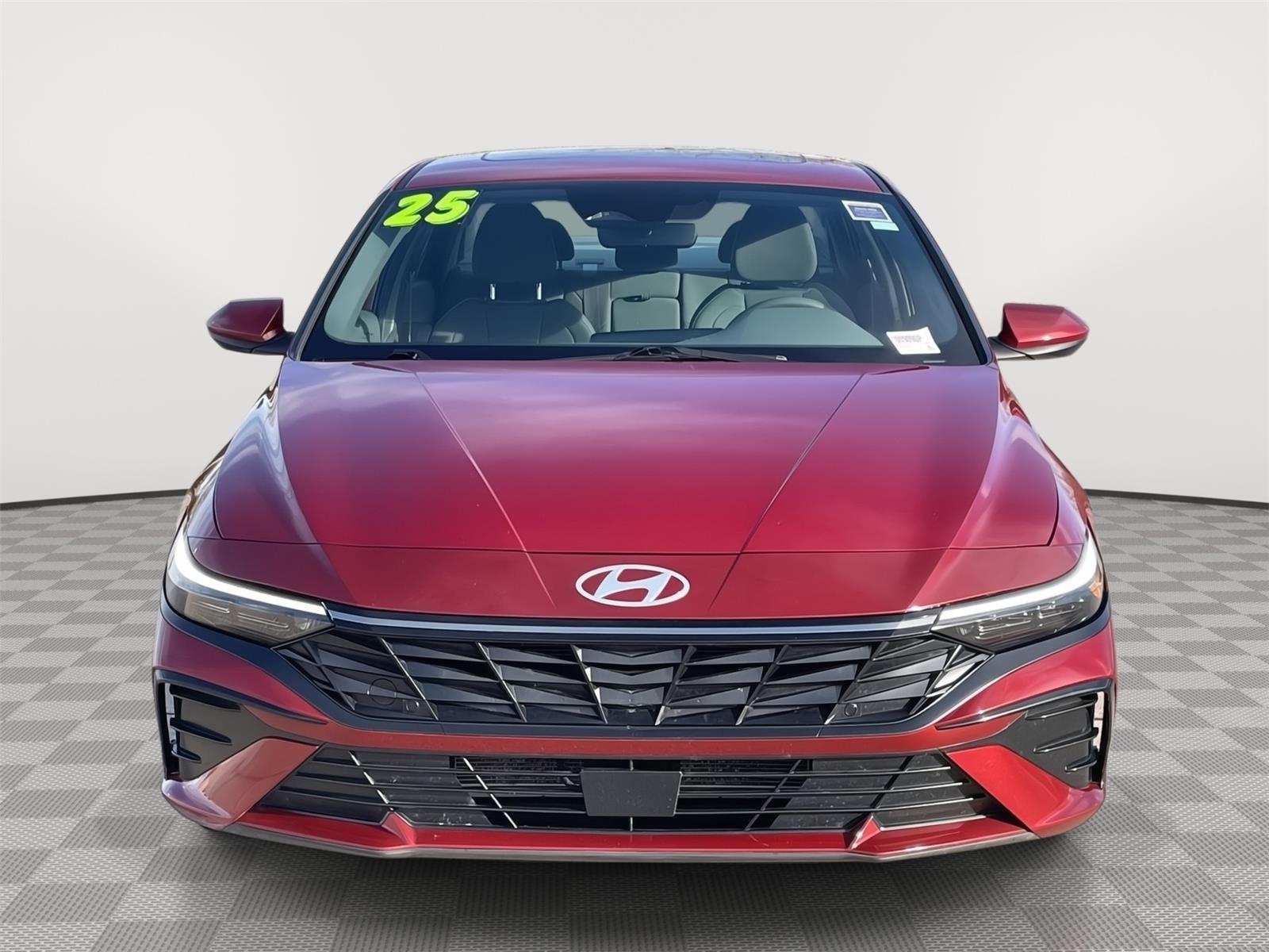 Used 2025 Hyundai Elantra for sale in Lincoln NE