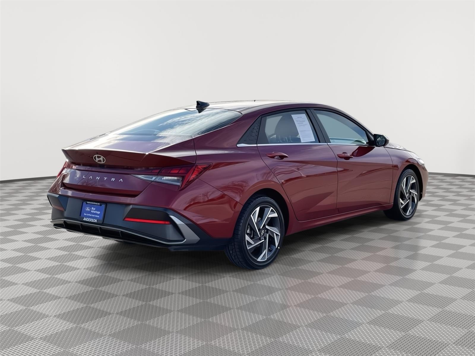 Used 2025 Hyundai Elantra for sale in Lincoln NE