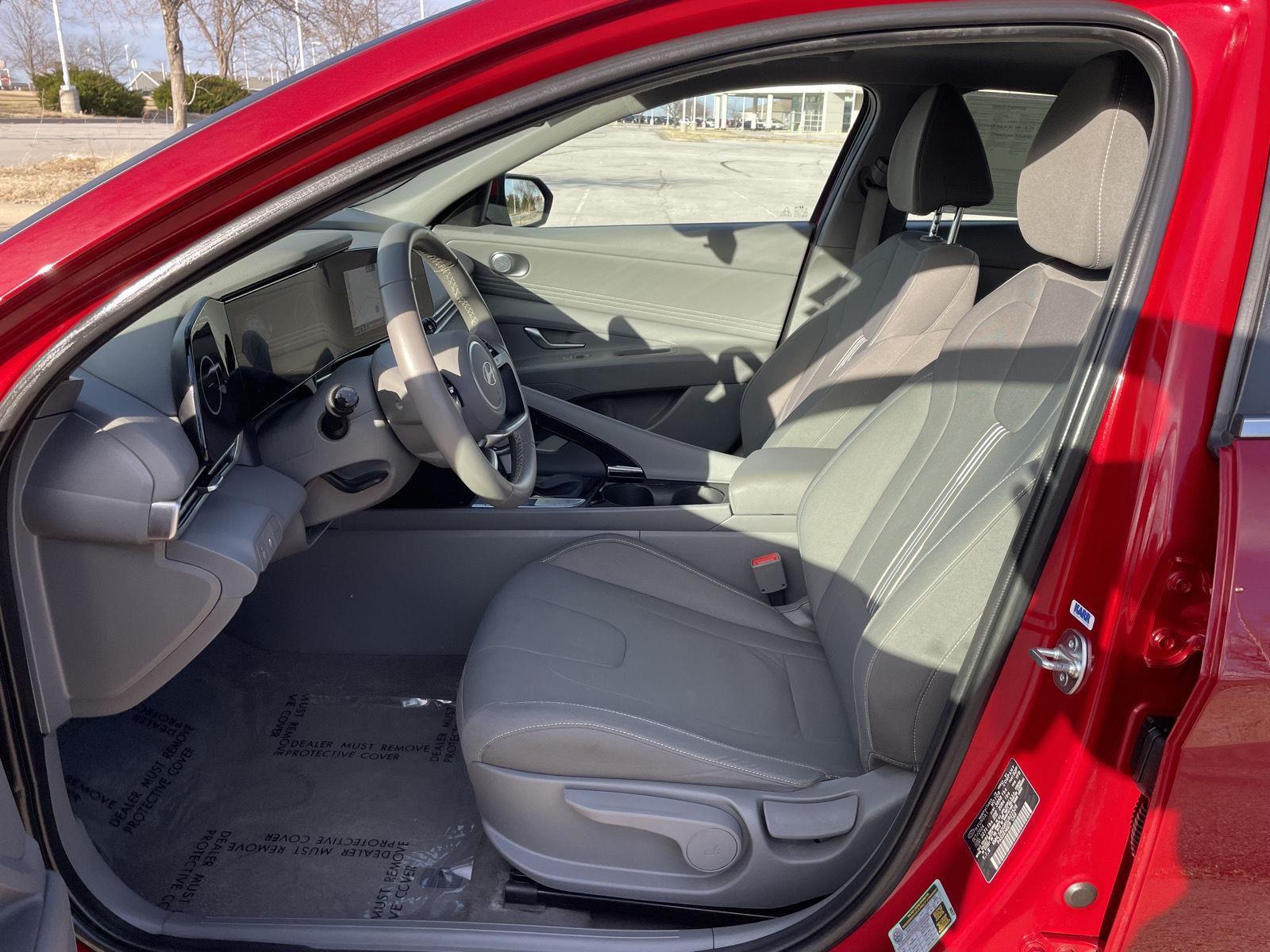 Used 2025 Hyundai Elantra for sale in Lincoln NE