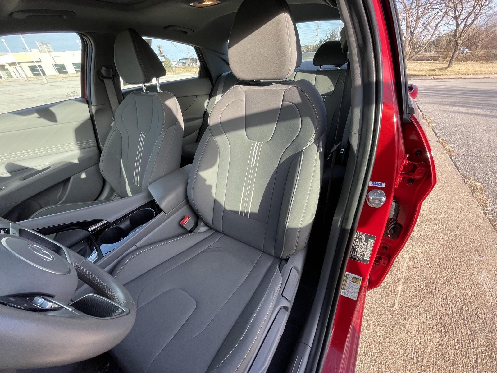 Used 2025 Hyundai Elantra for sale in Lincoln NE