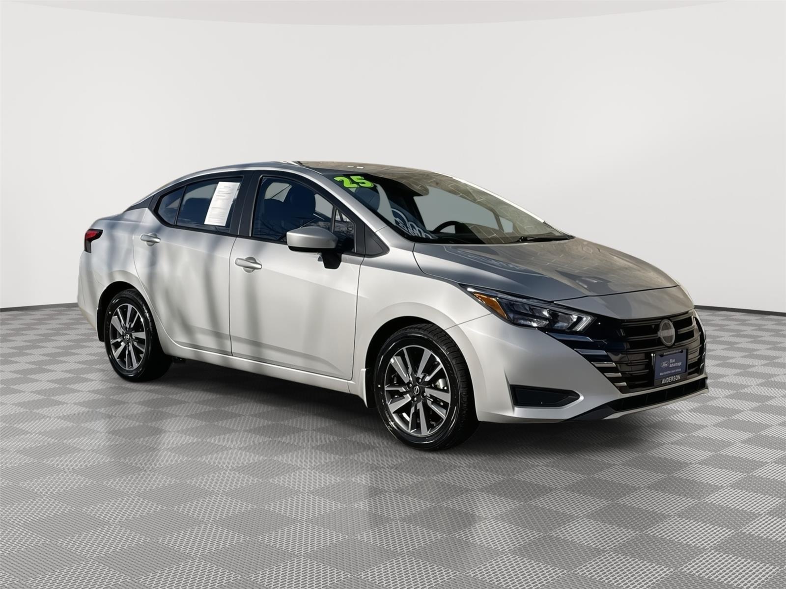 Used 2025 Nissan Versa for sale in Lincoln NE