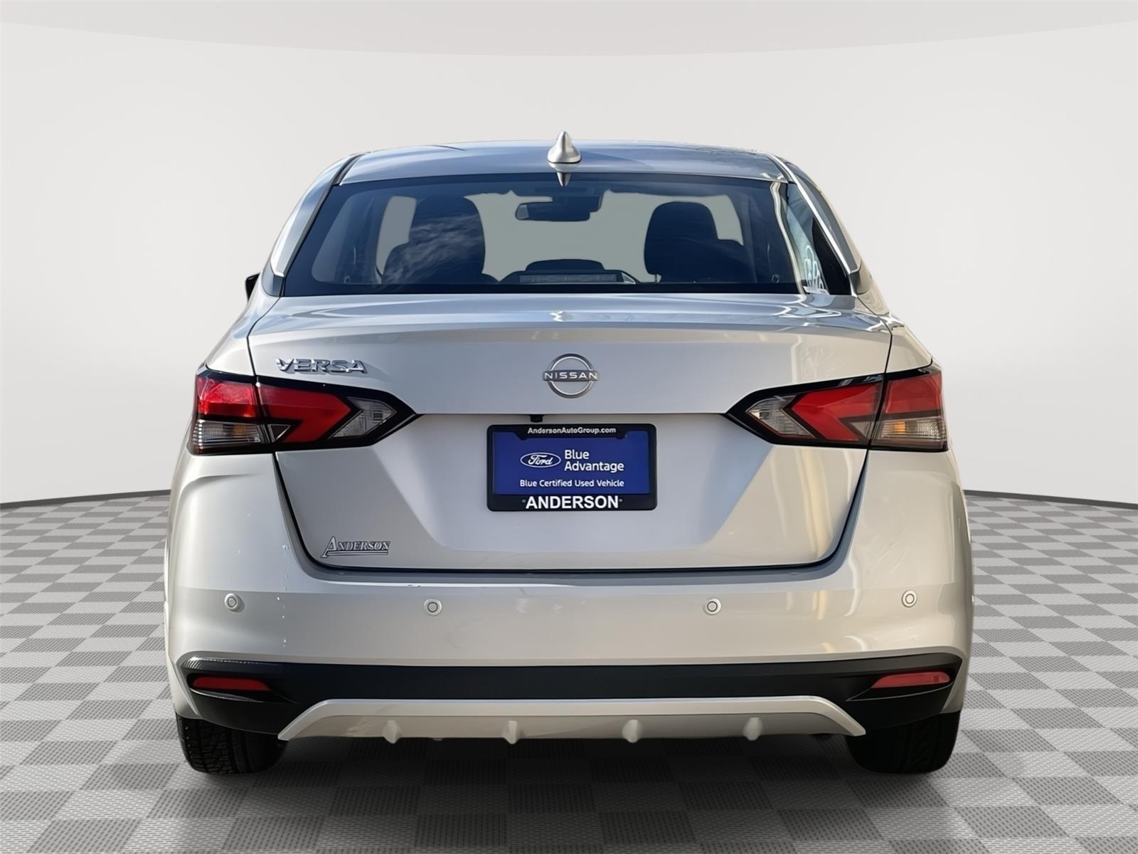 Used 2025 Nissan Versa for sale in Lincoln NE