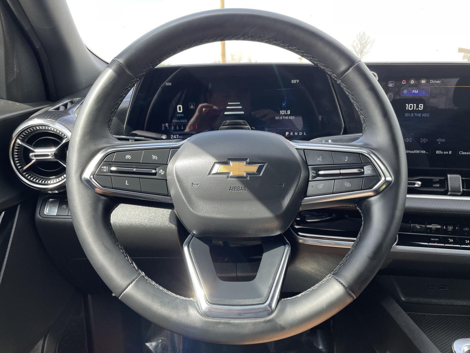 Used 2025 Chevrolet Equinox for sale in Lincoln NE