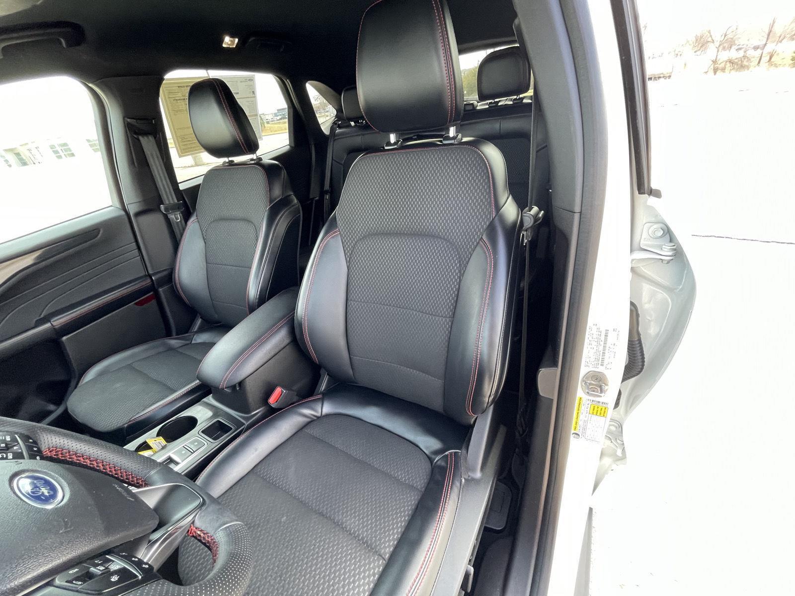 Used 2023 Ford Escape for sale in Lincoln NE