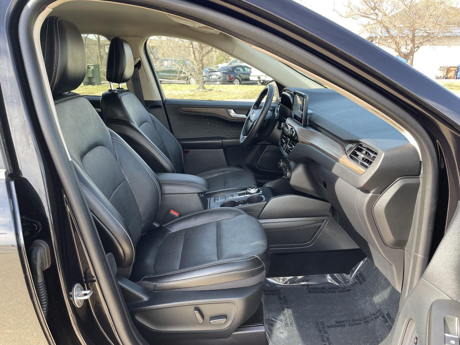 Used 2020 Ford Escape for sale in Lincoln NE