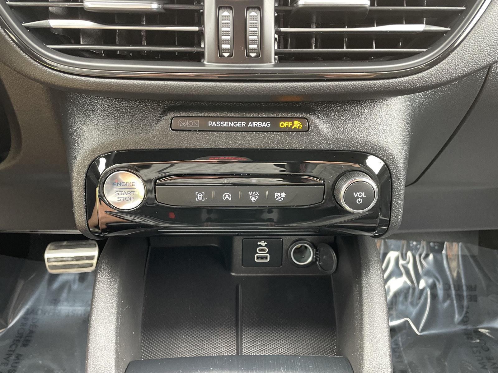 Used 2024 Ford Escape for sale in Lincoln NE