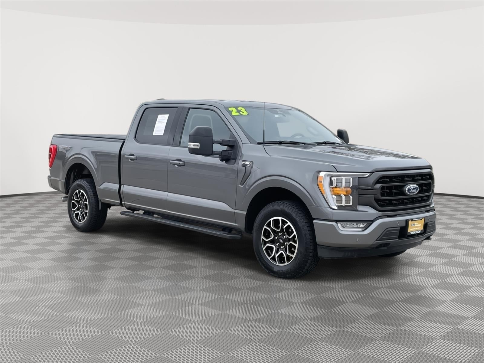 View vehicle photo 5