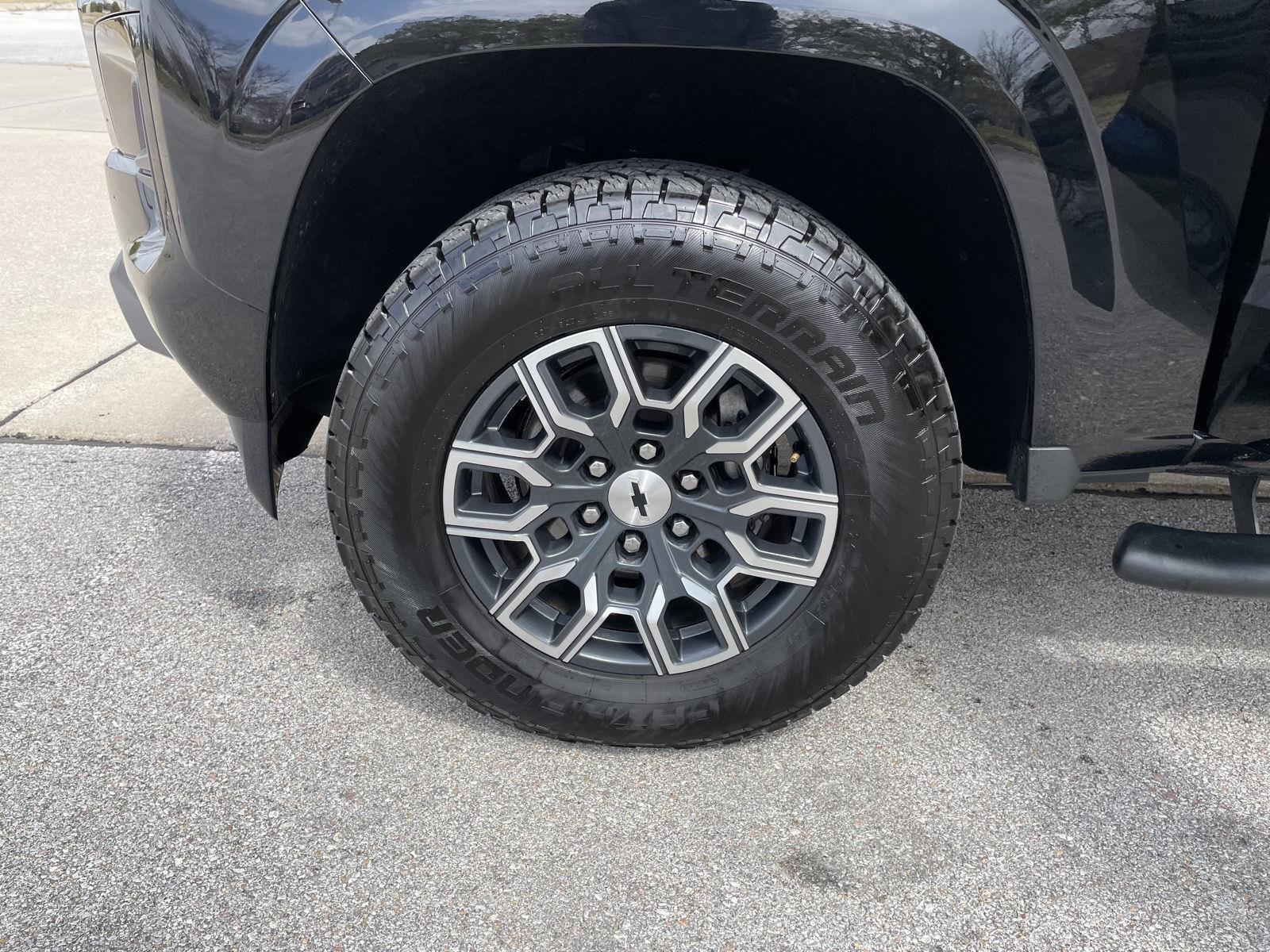 Used 2023 Chevrolet Colorado for sale in Lincoln NE