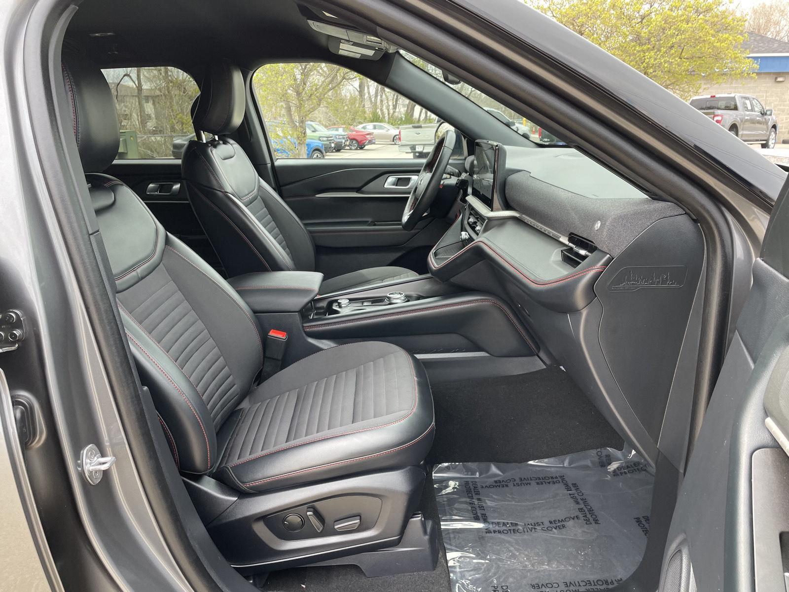 Used 2025 Ford Explorer for sale in Lincoln NE