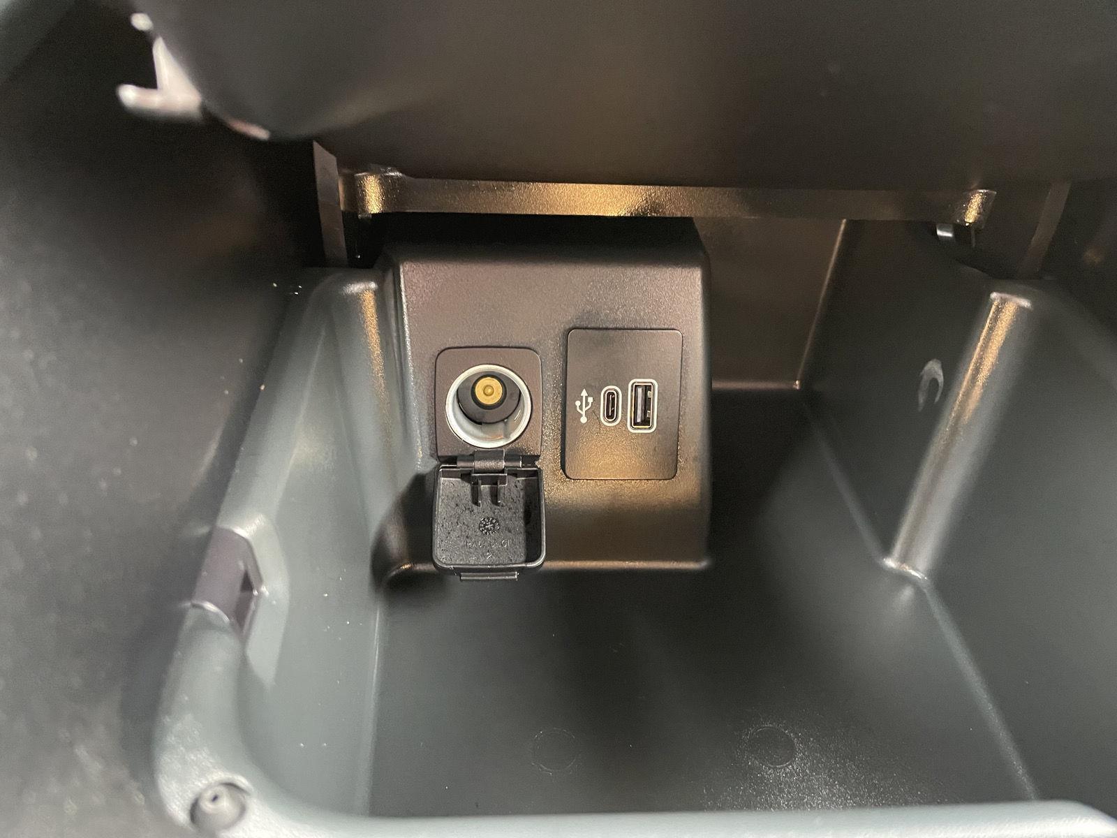 Used 2025 Ford Explorer for sale in Lincoln NE