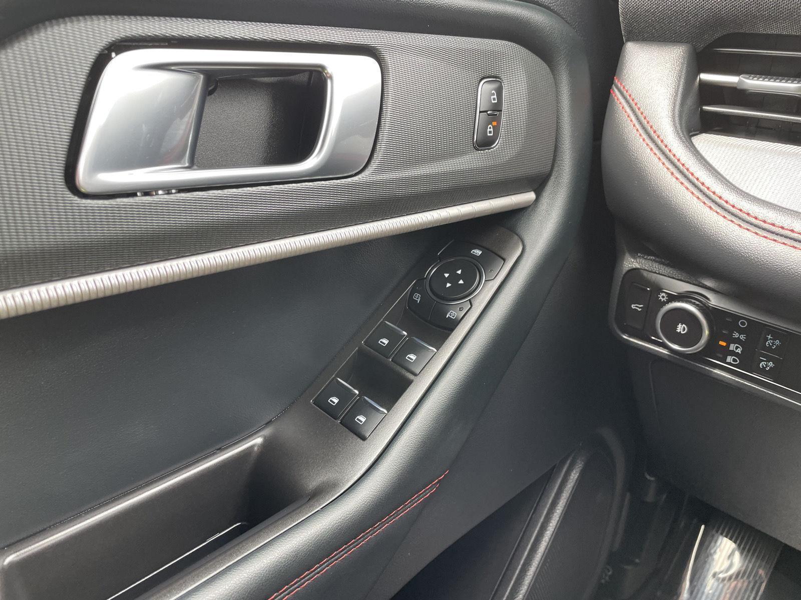 Used 2025 Ford Explorer for sale in Lincoln NE