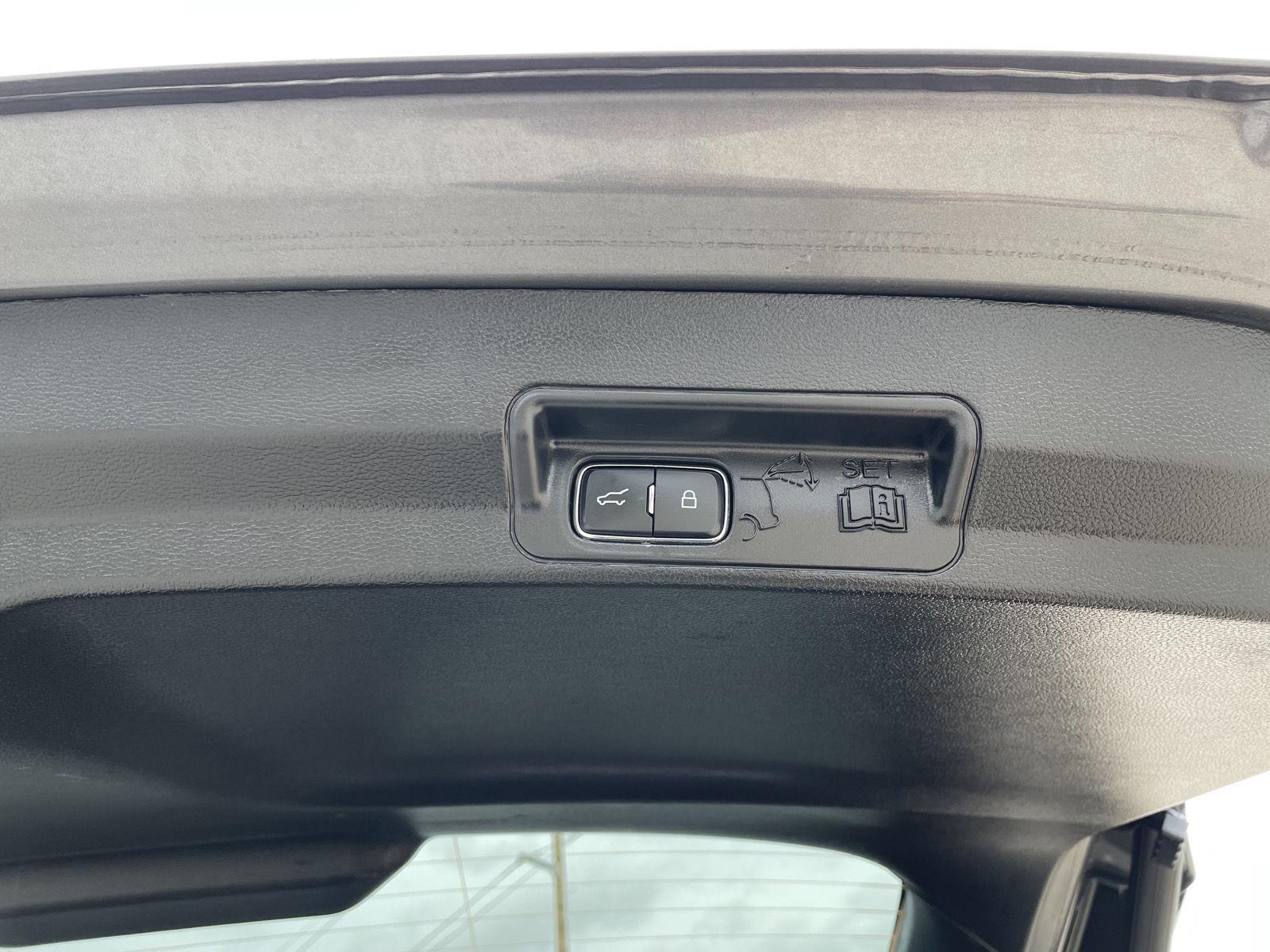 Used 2025 Ford Explorer for sale in Lincoln NE