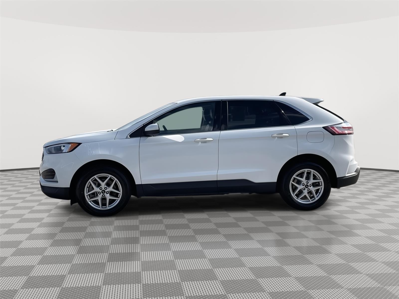 Used 2024 Ford Edge for sale in Lincoln NE