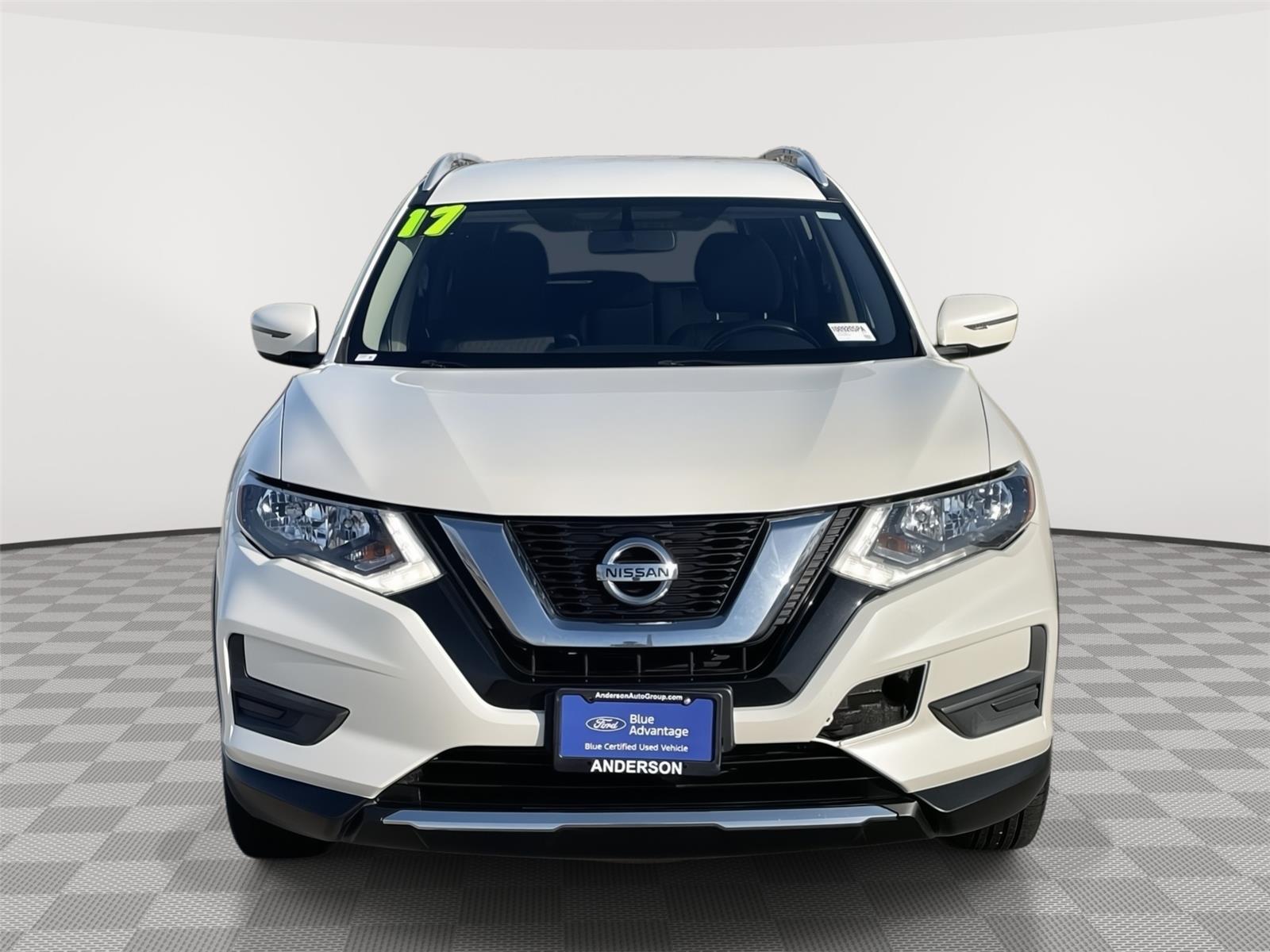 Pre-Owned 2017 Nissan Rogue for sale in Lincoln NE