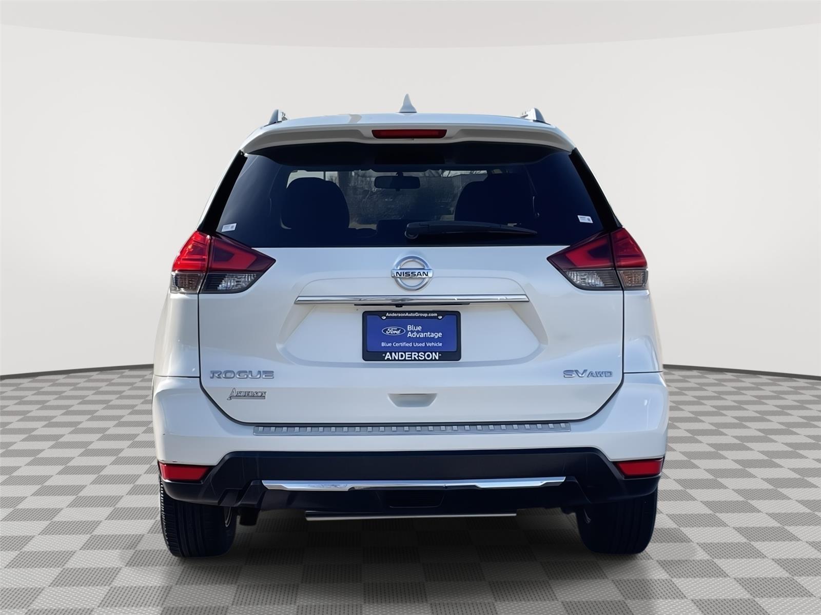 Pre-Owned 2017 Nissan Rogue for sale in Lincoln NE