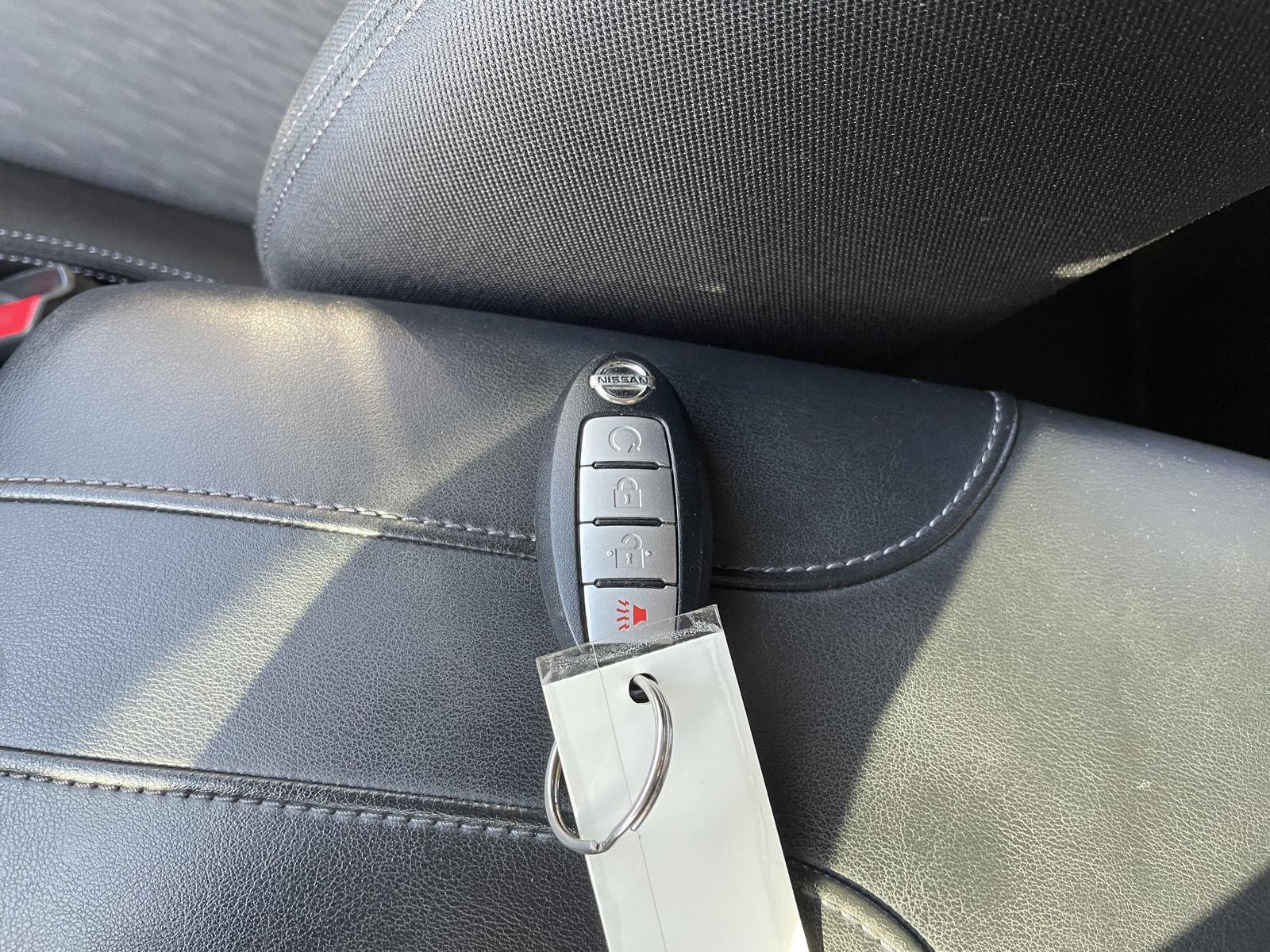 Pre-Owned 2017 Nissan Rogue for sale in Lincoln NE