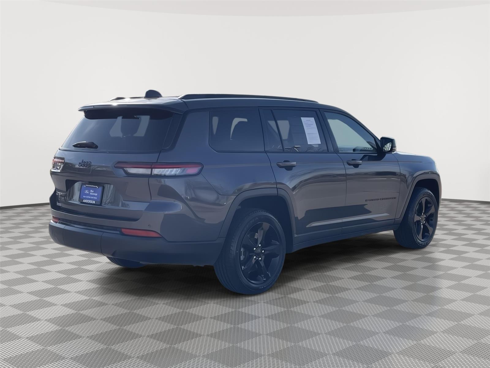 Used 2023 Jeep Grand Cherokee L for sale in Lincoln NE